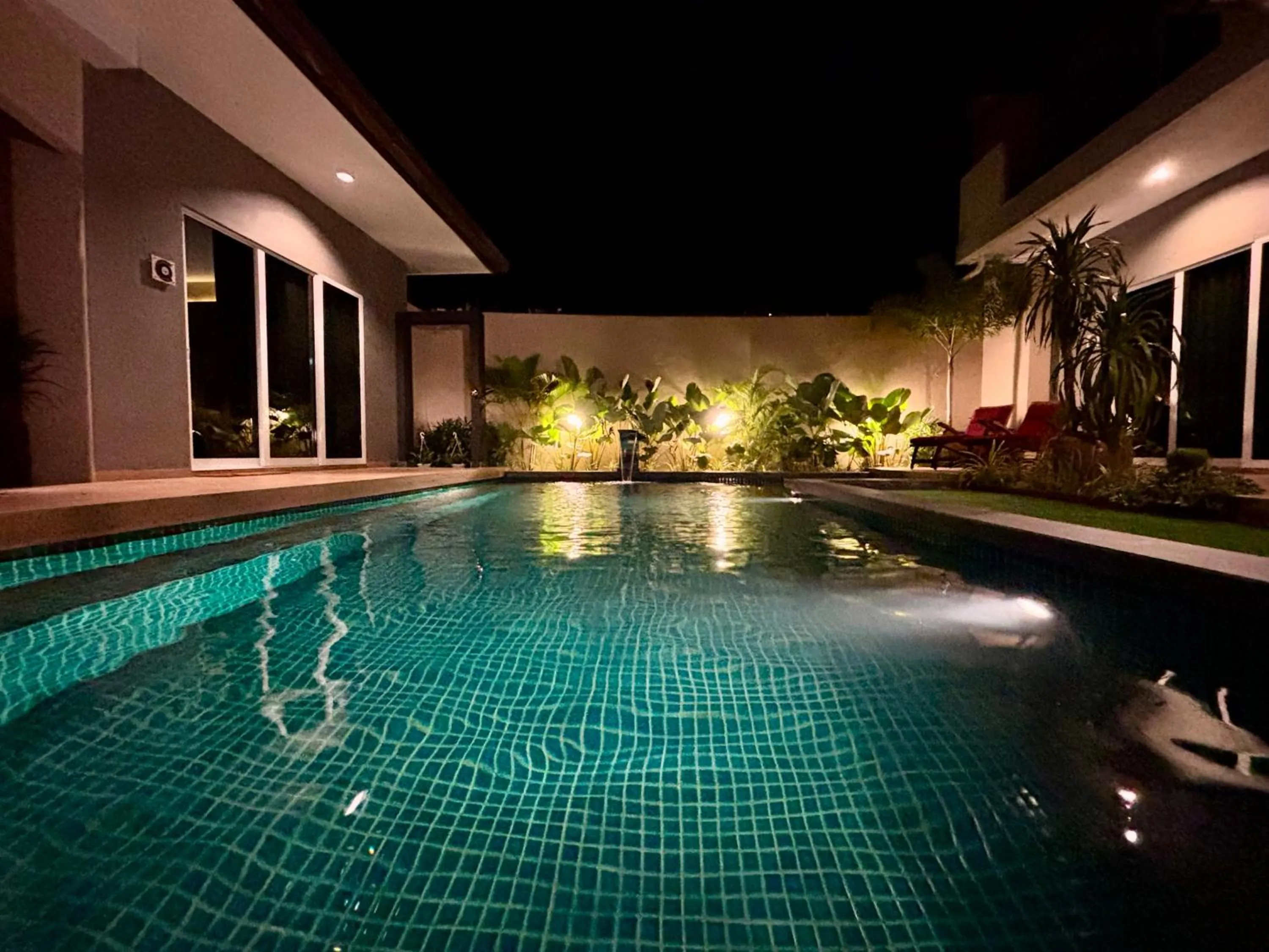 Swimming pool in The Paddy Field - Private Pool Villas