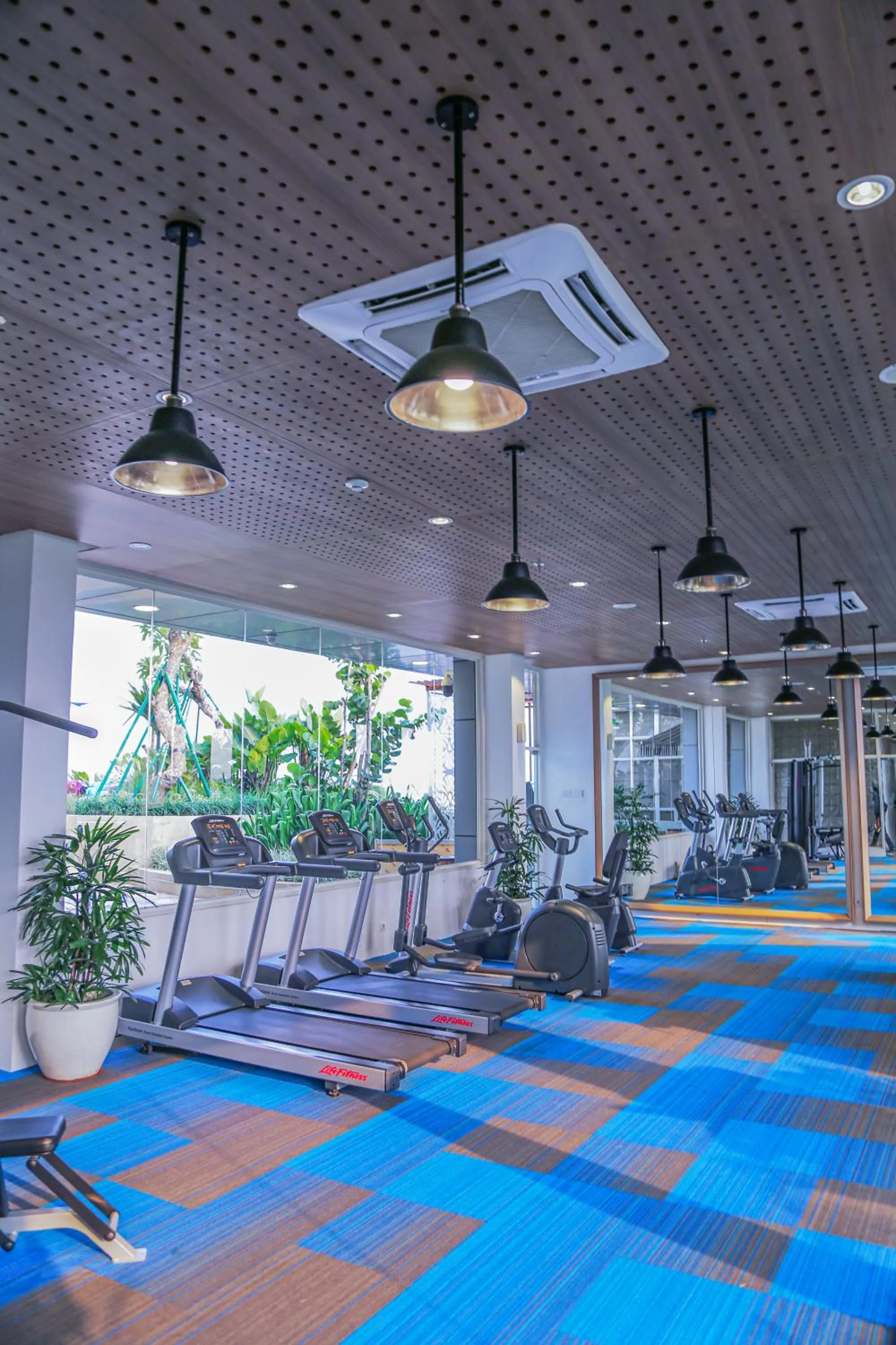Fitness centre/facilities in Fika Rooms Tangerang By Skandinavia