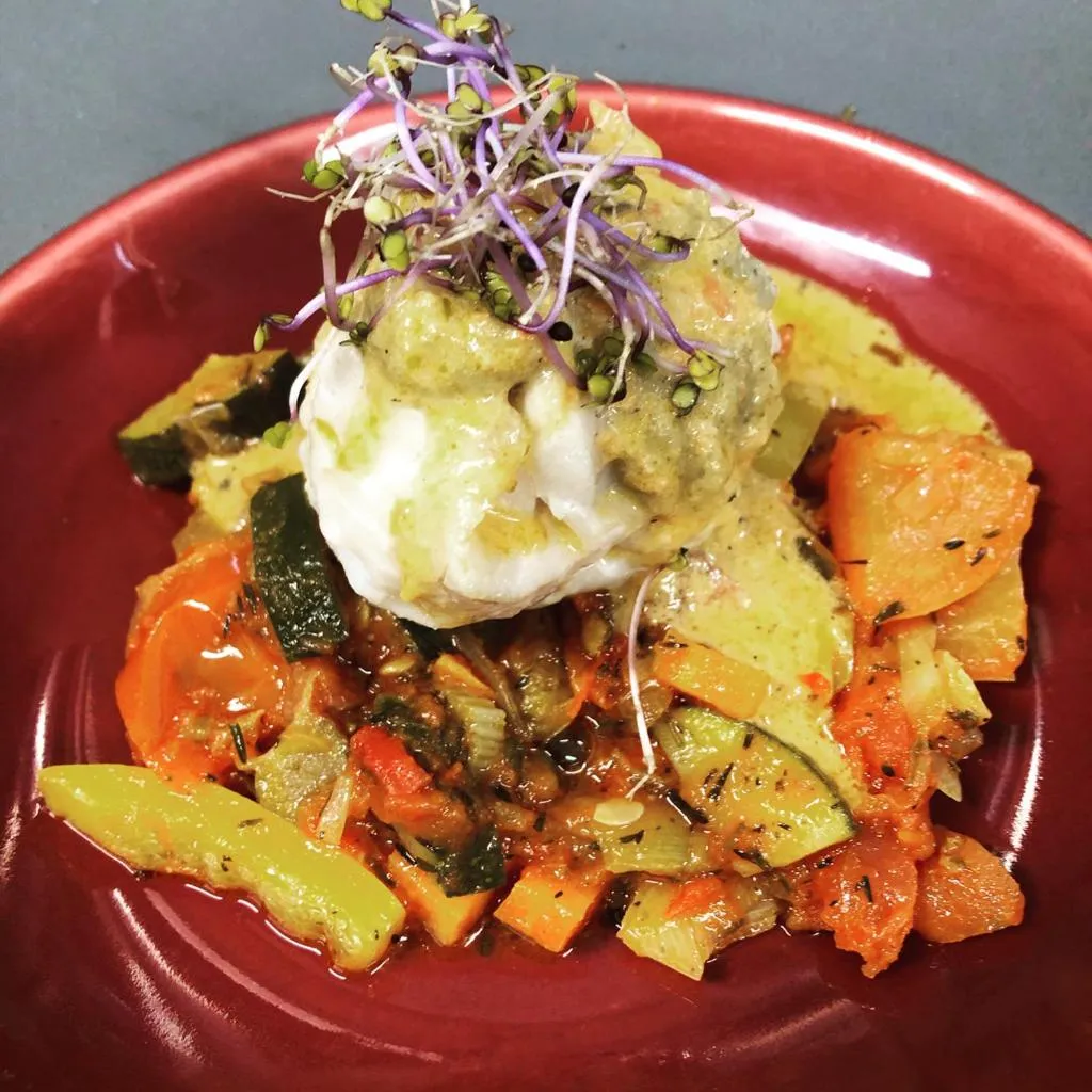 Food in Logis Hôtel Restaurant Les Aubuns