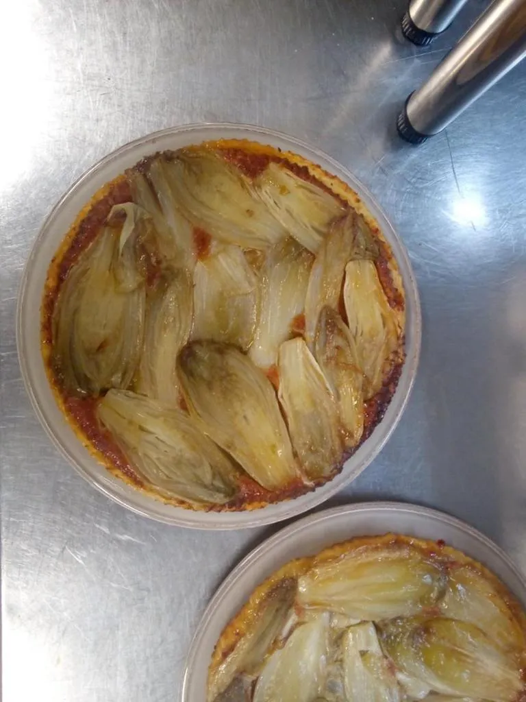 Food and drinks in Logis Hôtel Restaurant Les Aubuns