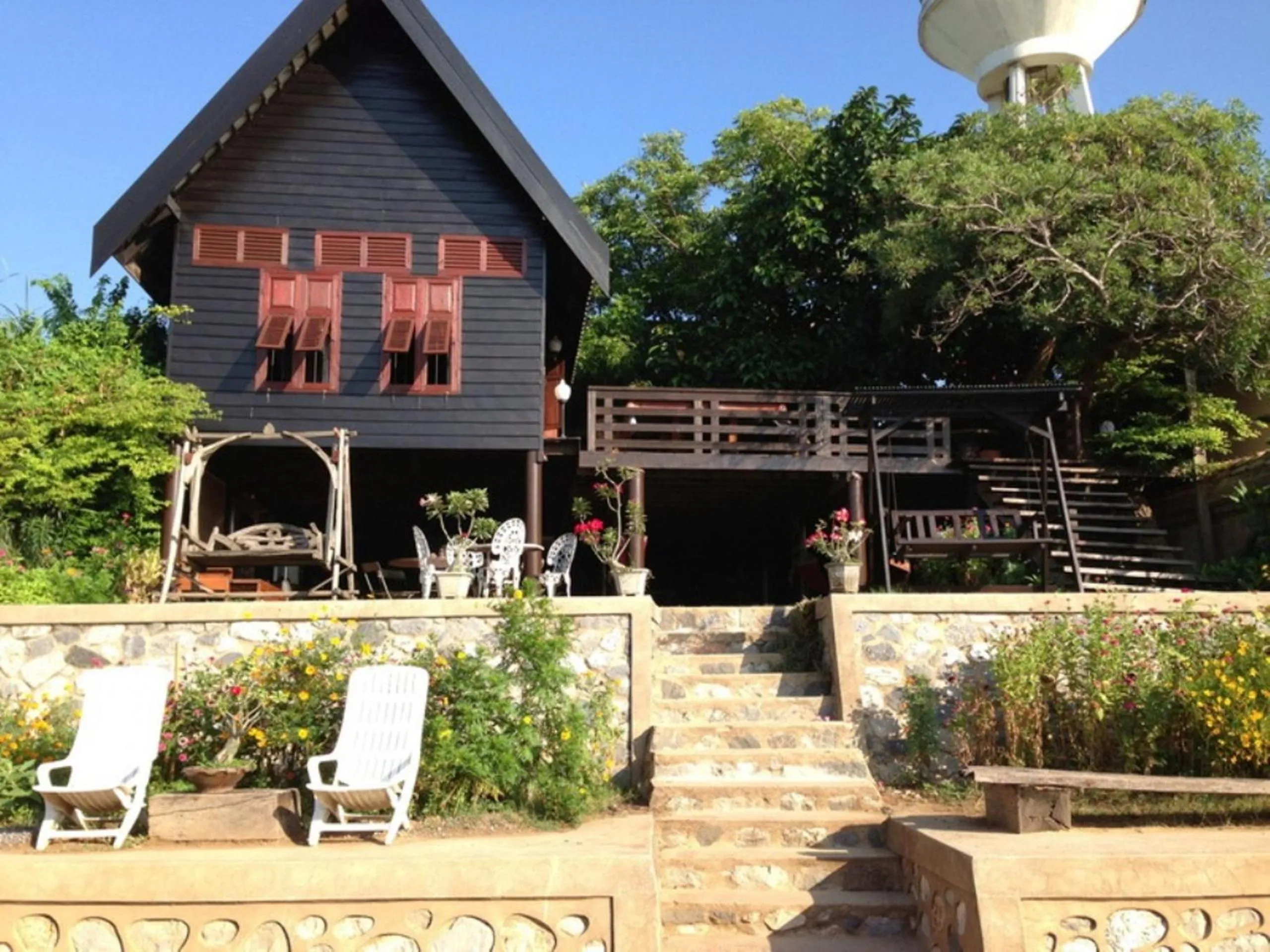 Facade/entrance in Ayothaya Riverside House