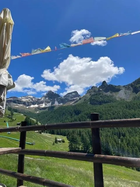 Edelweiss Hotel Champoluc