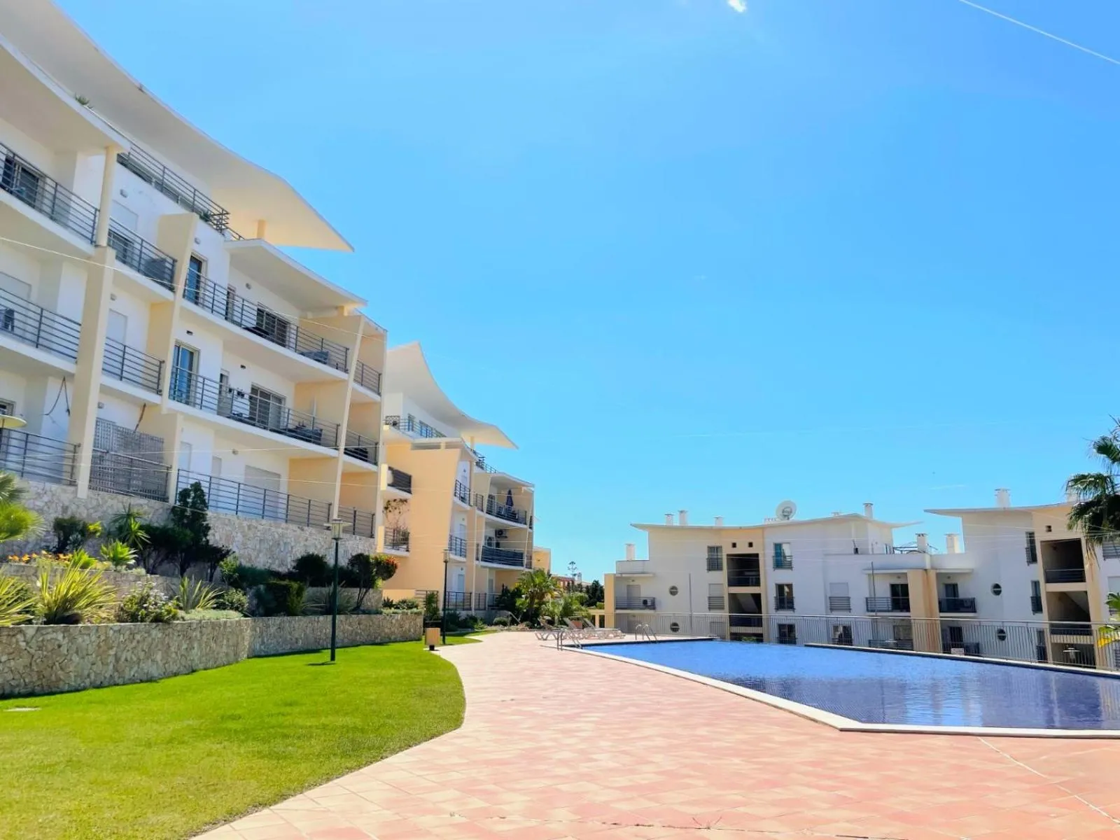 Swimming pool in BnB Homes Ocean view Apartment with 3 spacious Terraces, 2 Swimming pools & Tennis court