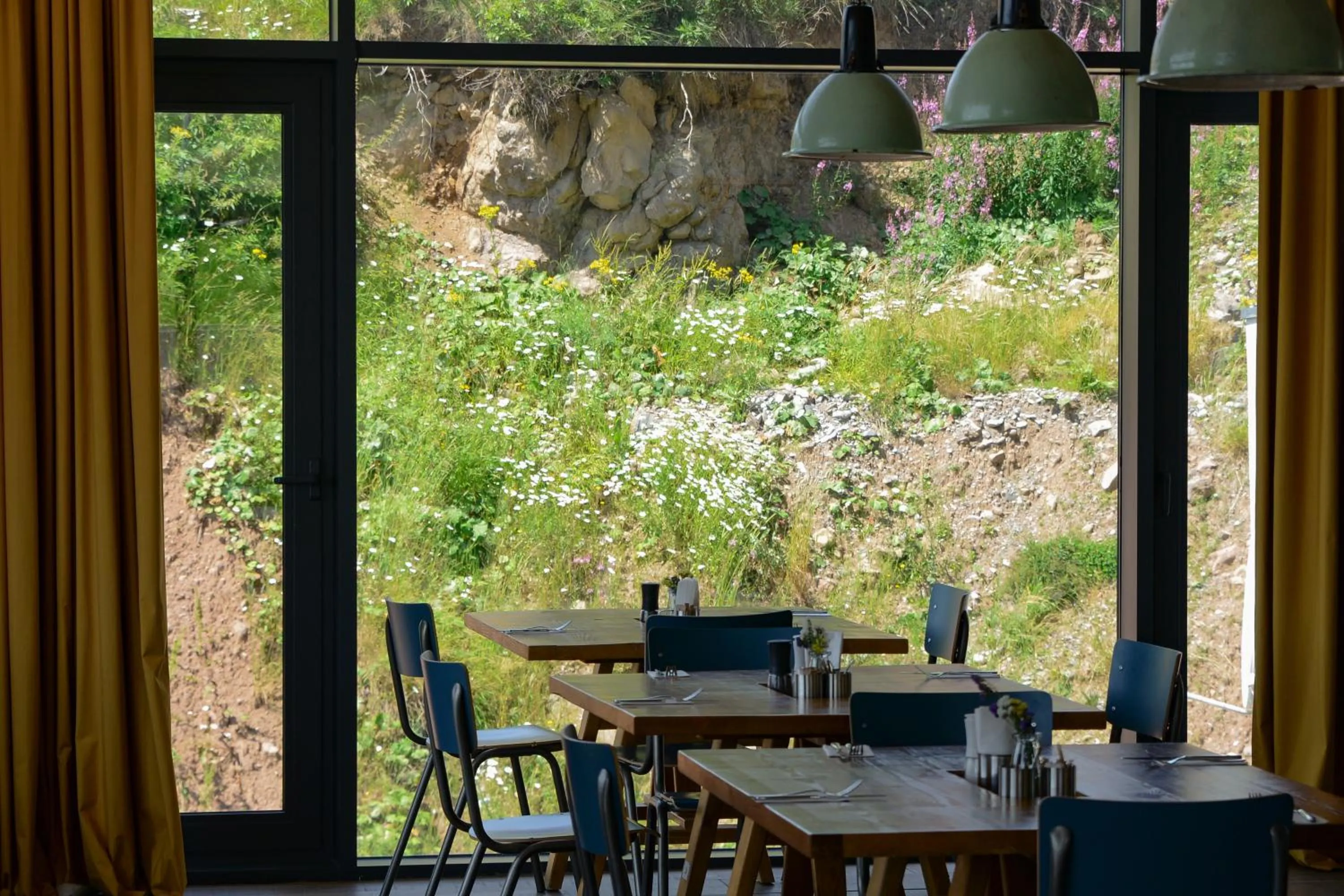 Restaurant/places to eat in Gudauri Lodge