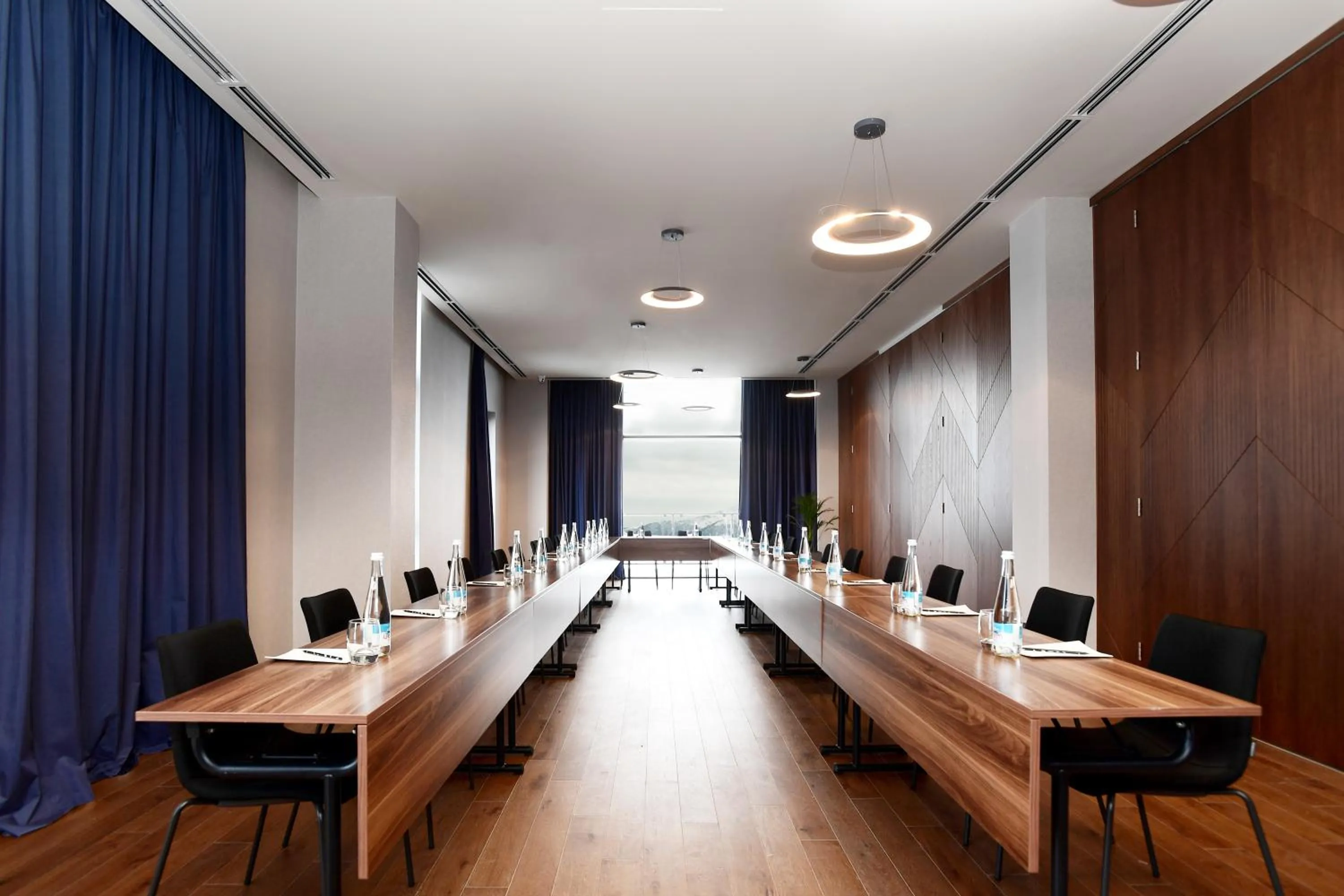 Day in Gudauri Lodge