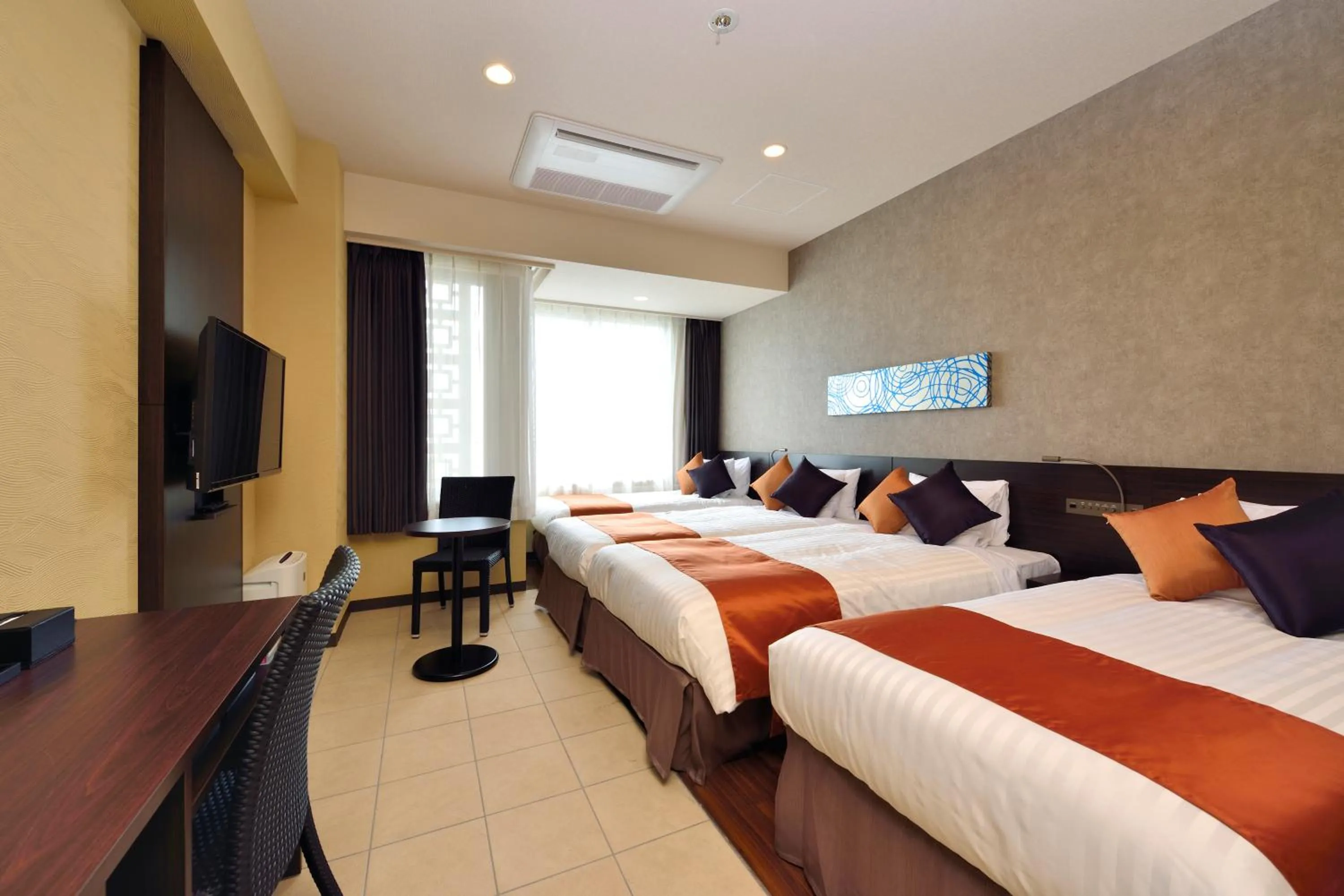 Bed in Community & Spa Naha Central Hotel