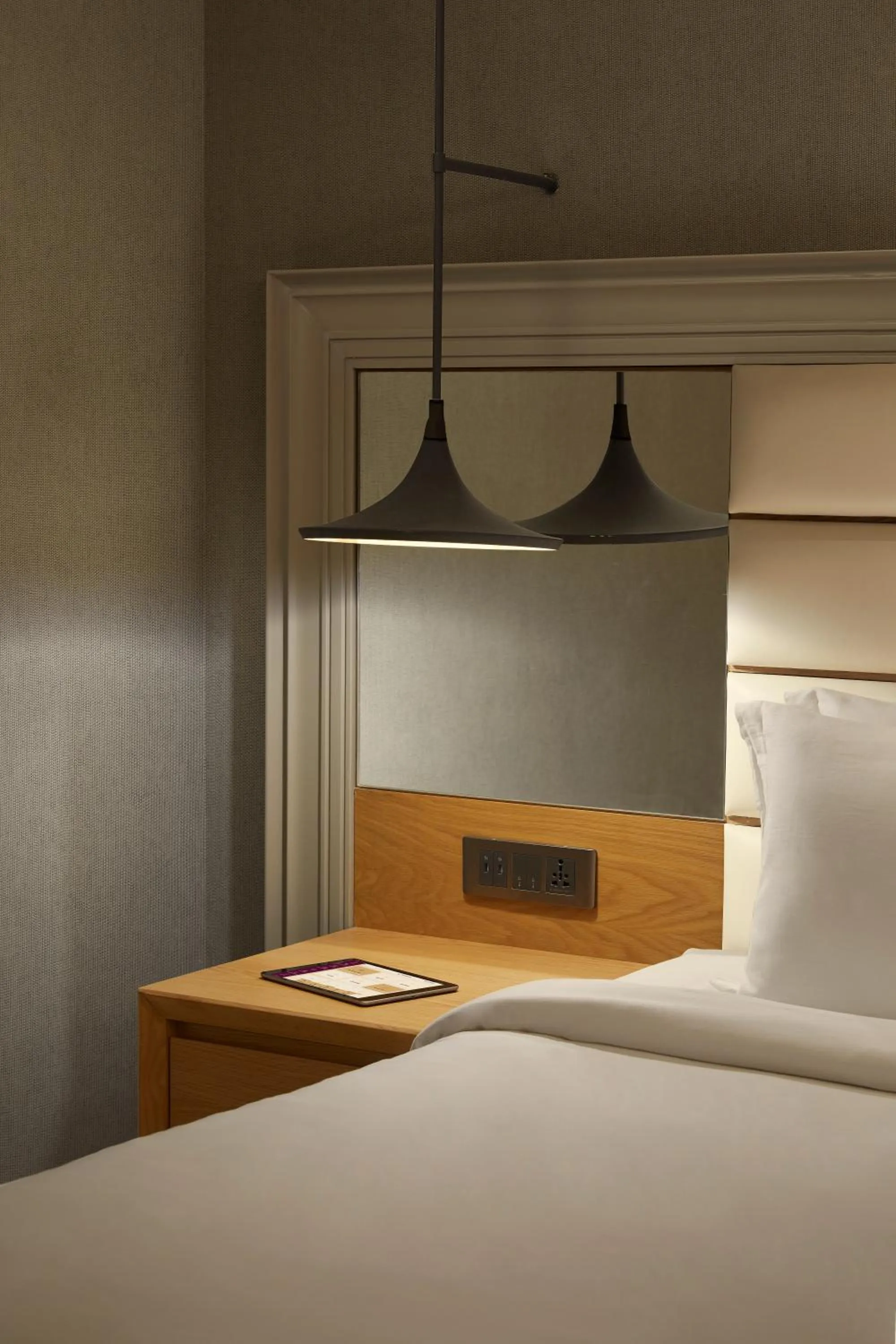 Bedroom, Bed in The Residency Towers Puducherry