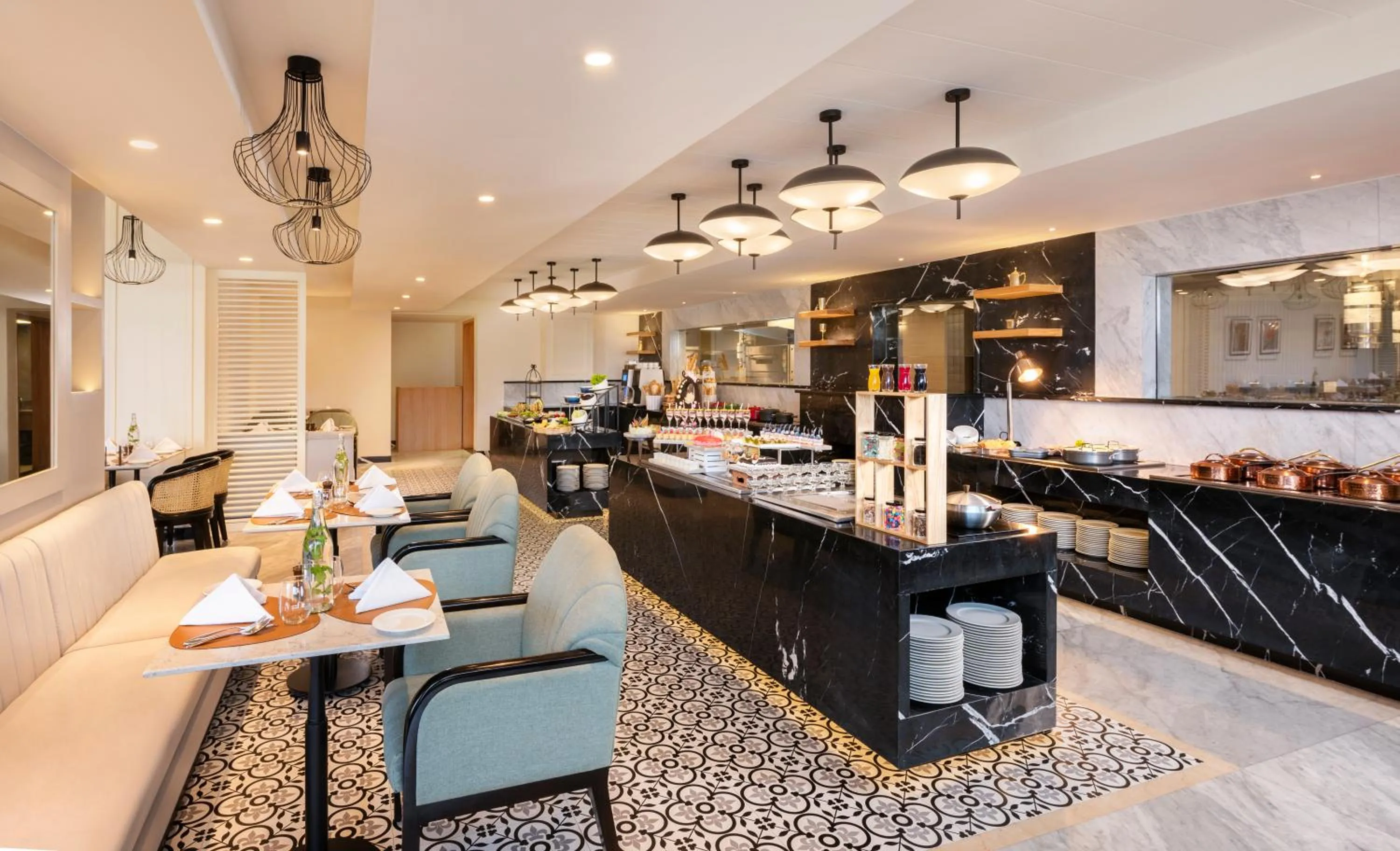 Restaurant/places to eat in The Residency Towers Puducherry