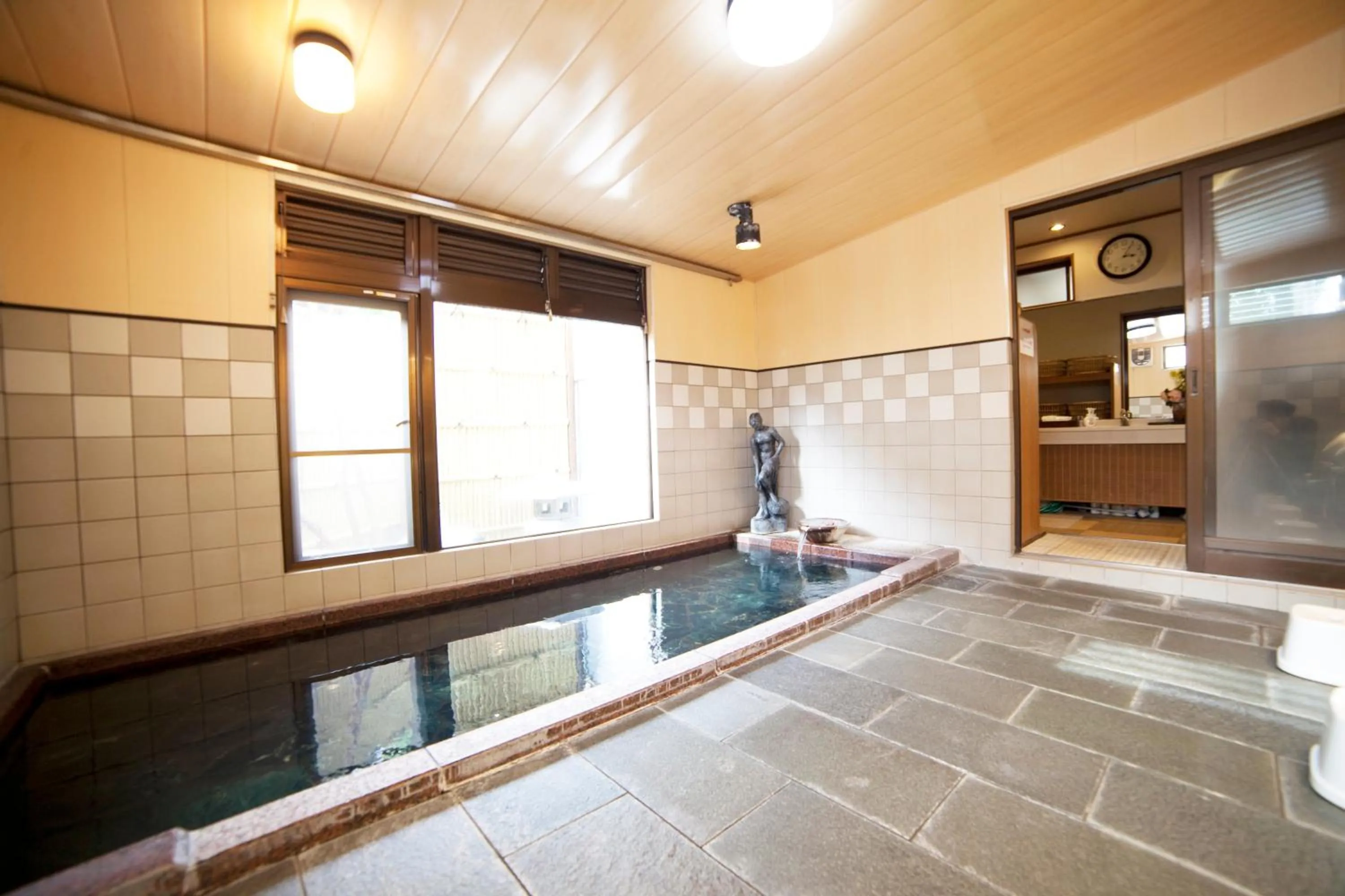 Public Bath in Hinodeya