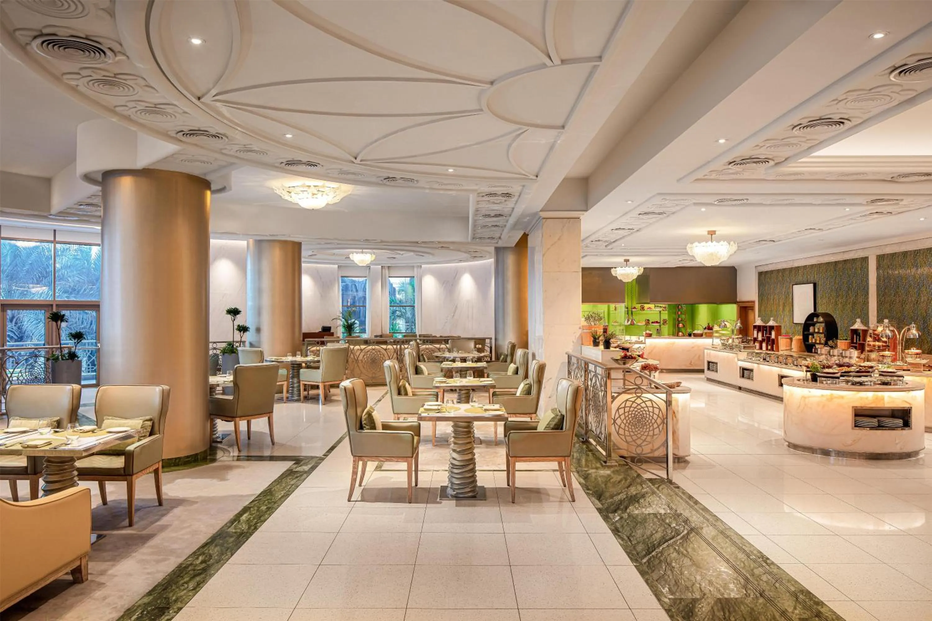 Restaurant/places to eat in Waldorf Astoria Ras Al Khaimah