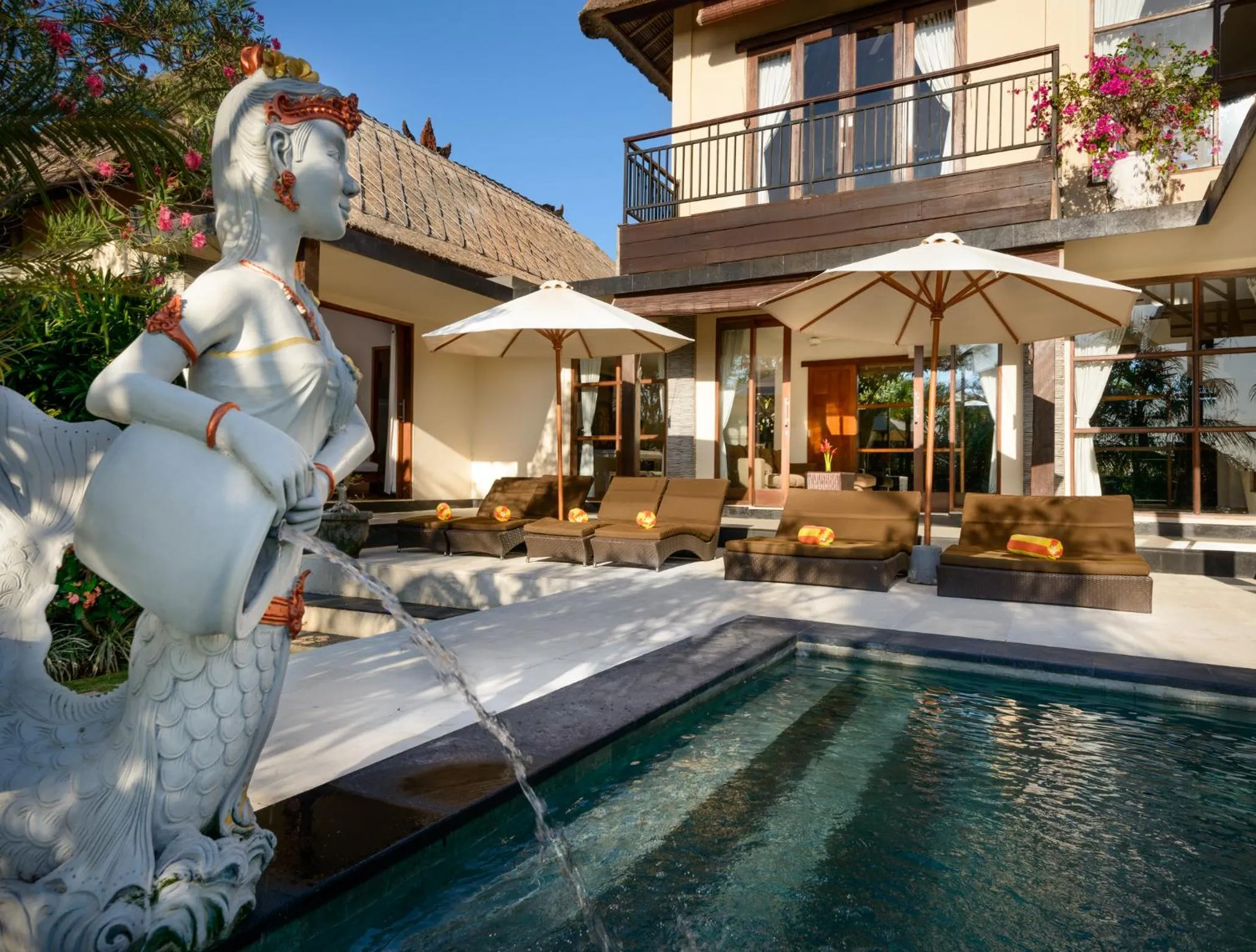 Swimming pool in Balangan Beach Villa