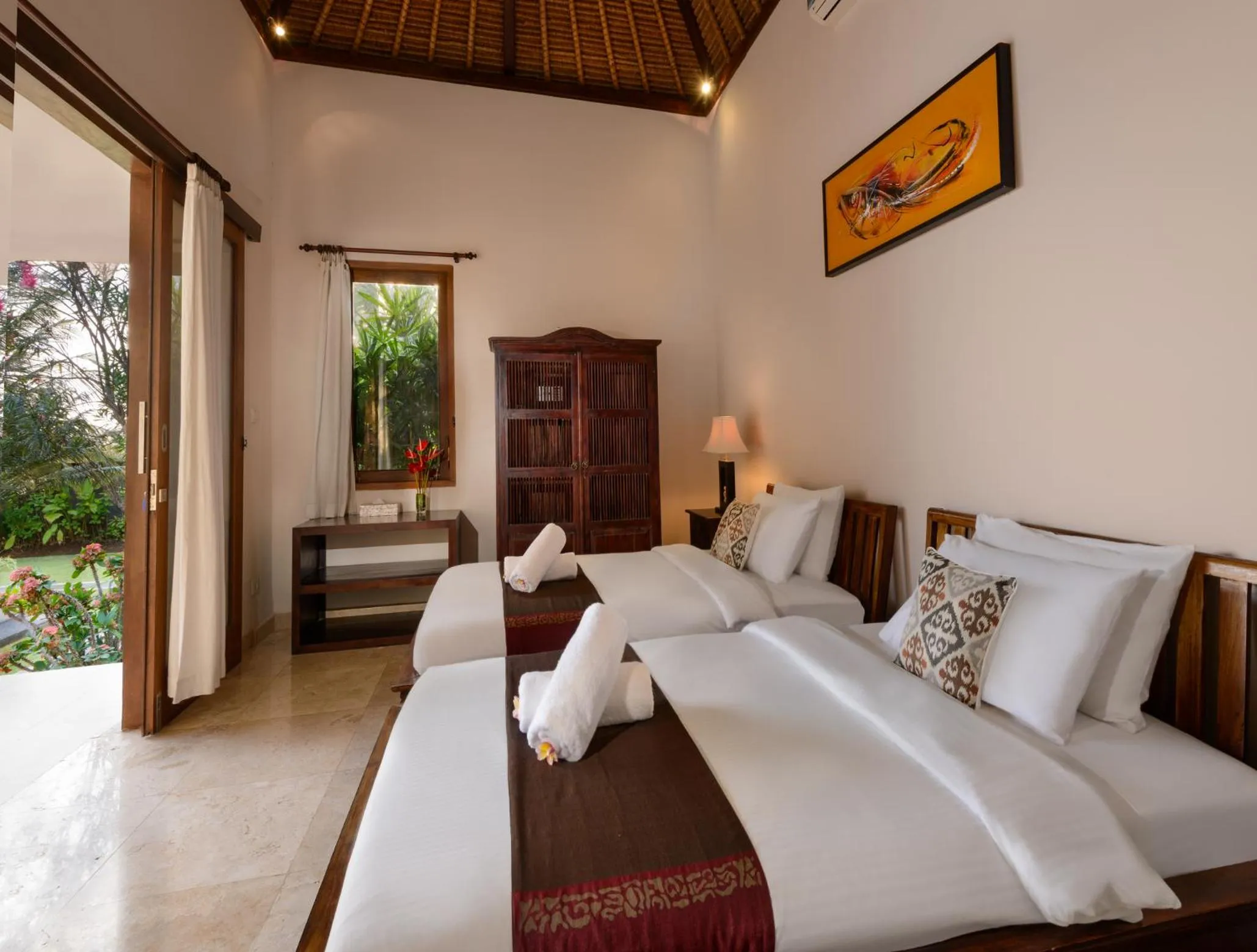 Bed in Balangan Beach Villa