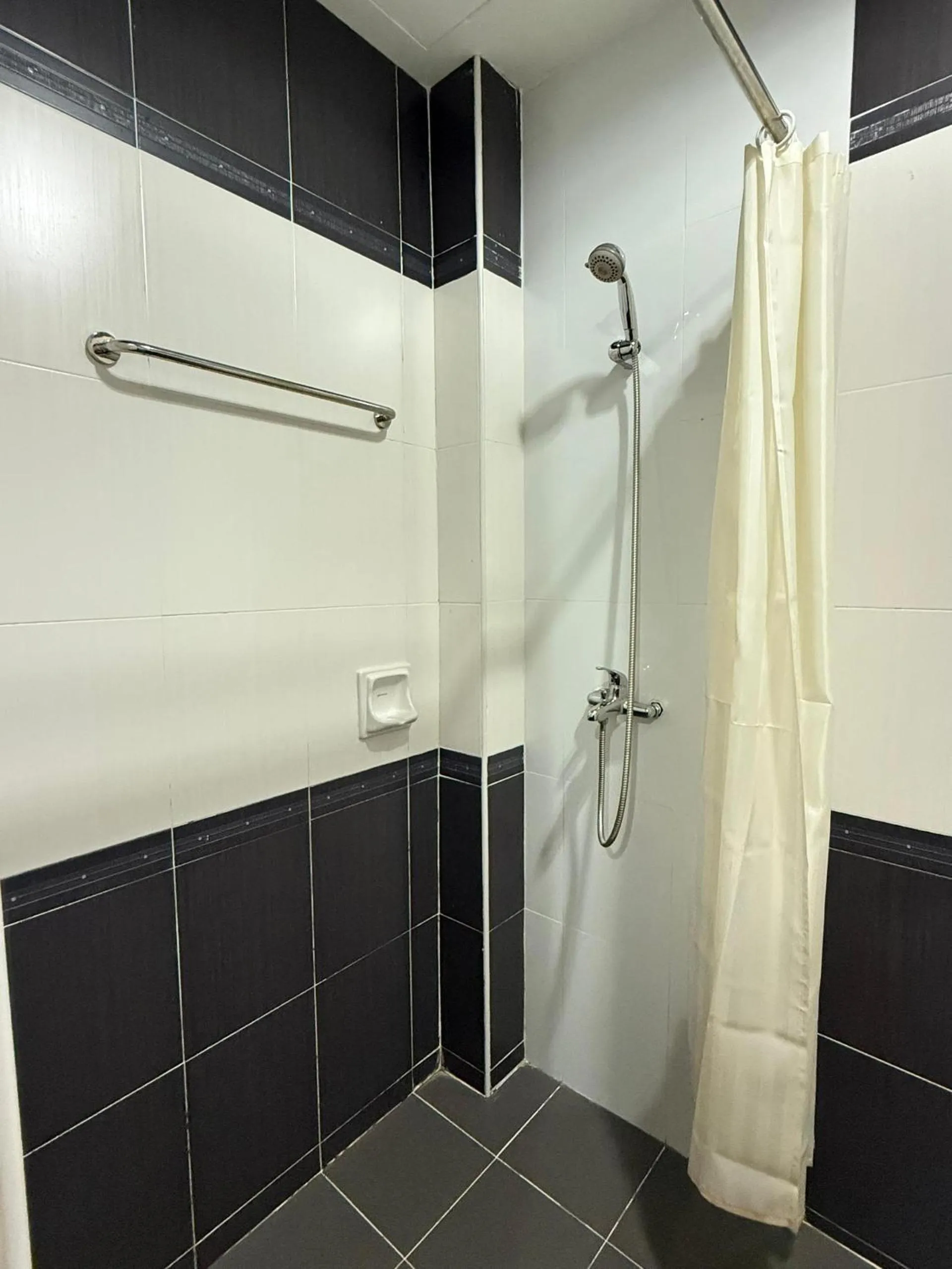 Shower in Puteri Bay Hotel