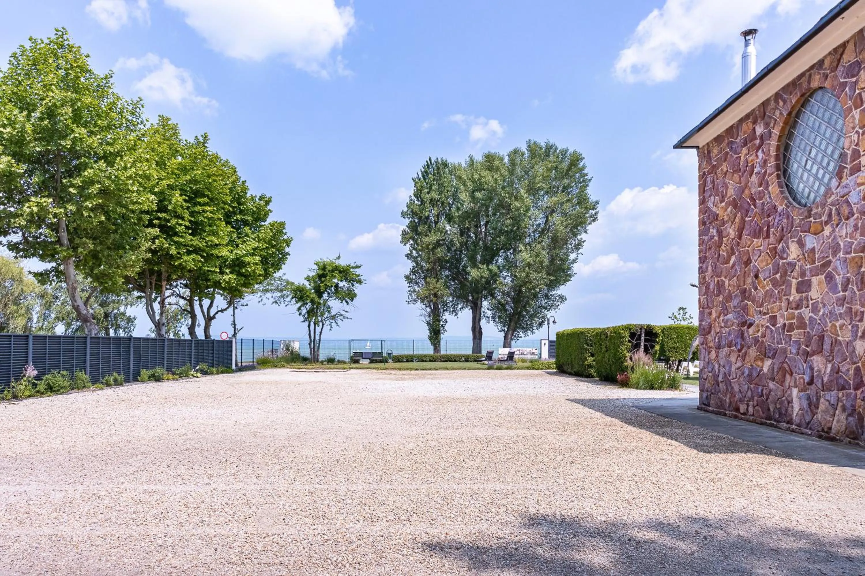 Beach in PLAGE-ON Panzió