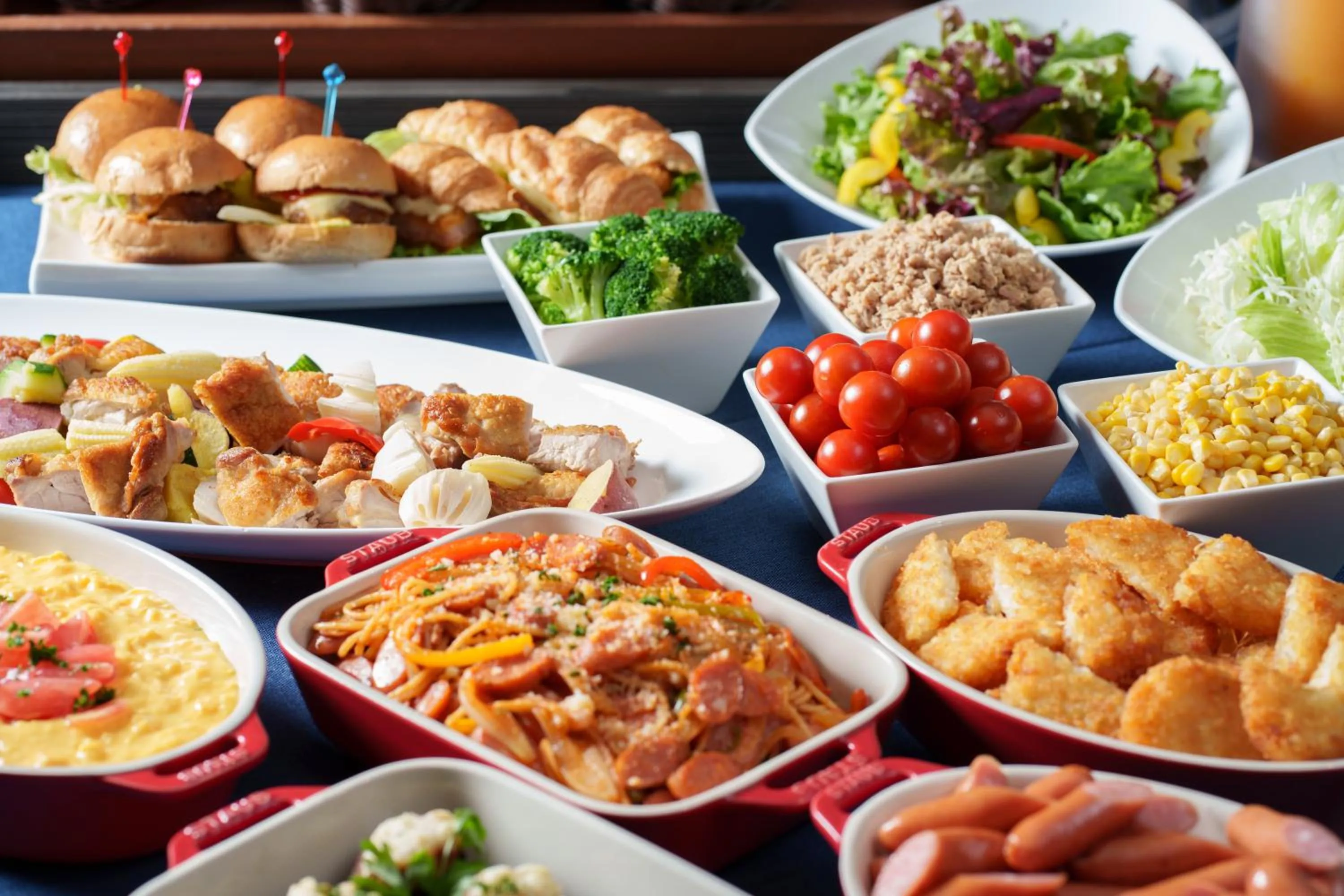 Buffet breakfast in Hotel Vista Kumamoto Airport