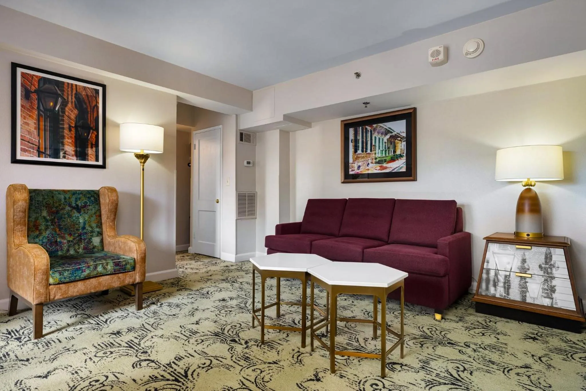 Living room in Club Wyndham Avenue Plaza