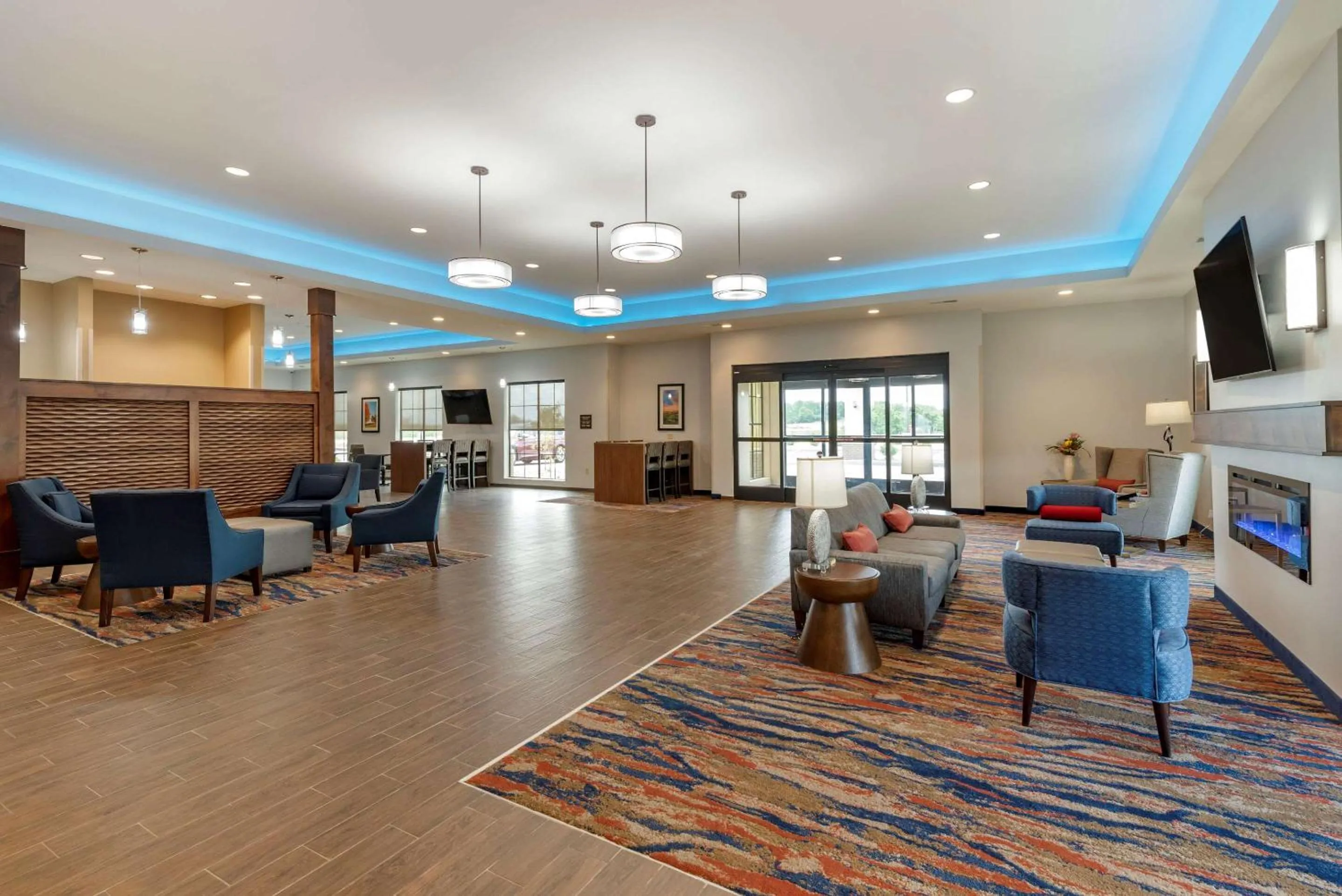 Lobby or reception in Comfort Suites Dry Ridge