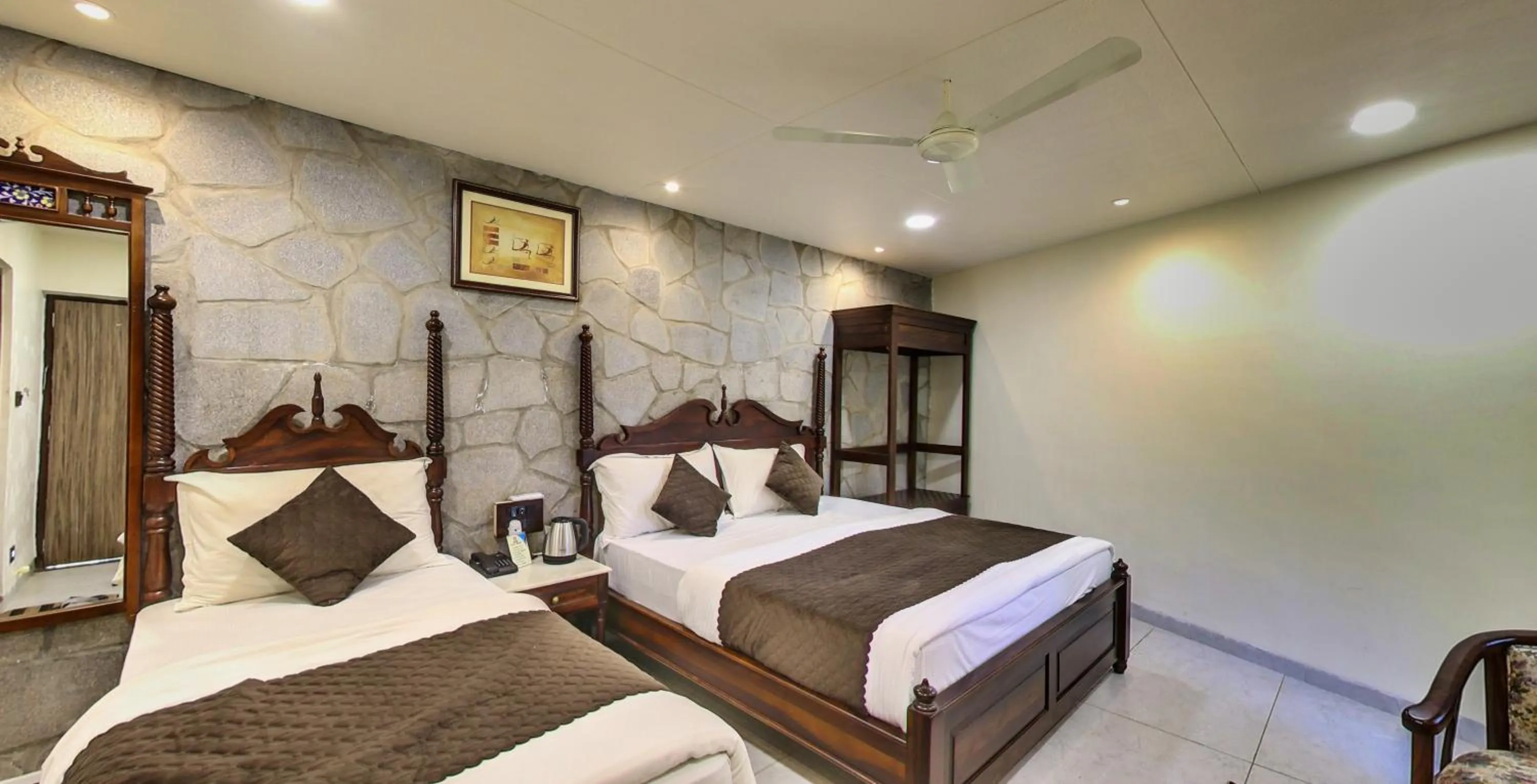 Bedroom, Bed in Hari Niwas - A Boutique Garden Resort Mount Abu