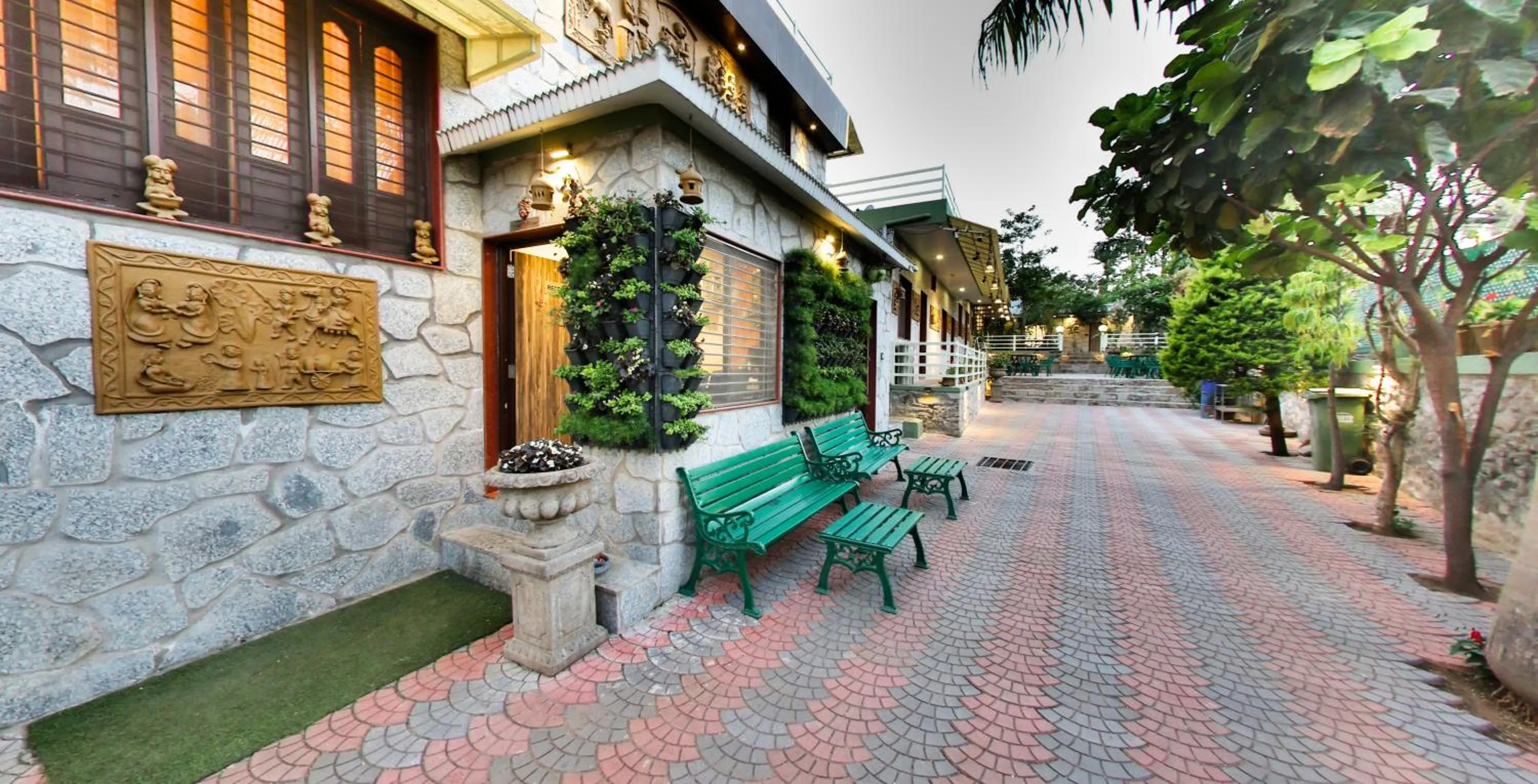 Parking in Hari Niwas - A Boutique Garden Resort Mount Abu