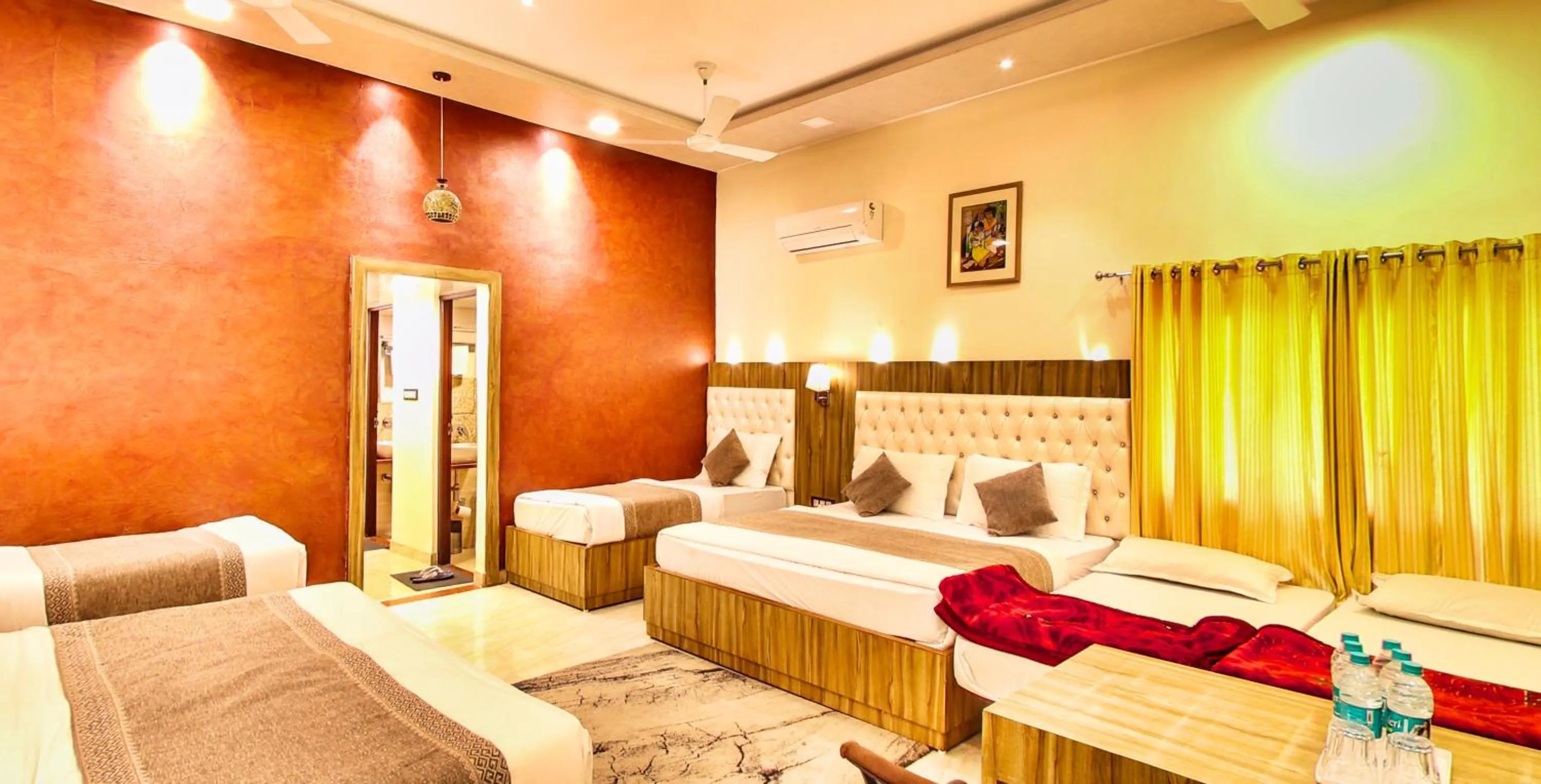 Bed in Hari Niwas - A Boutique Garden Resort Mount Abu