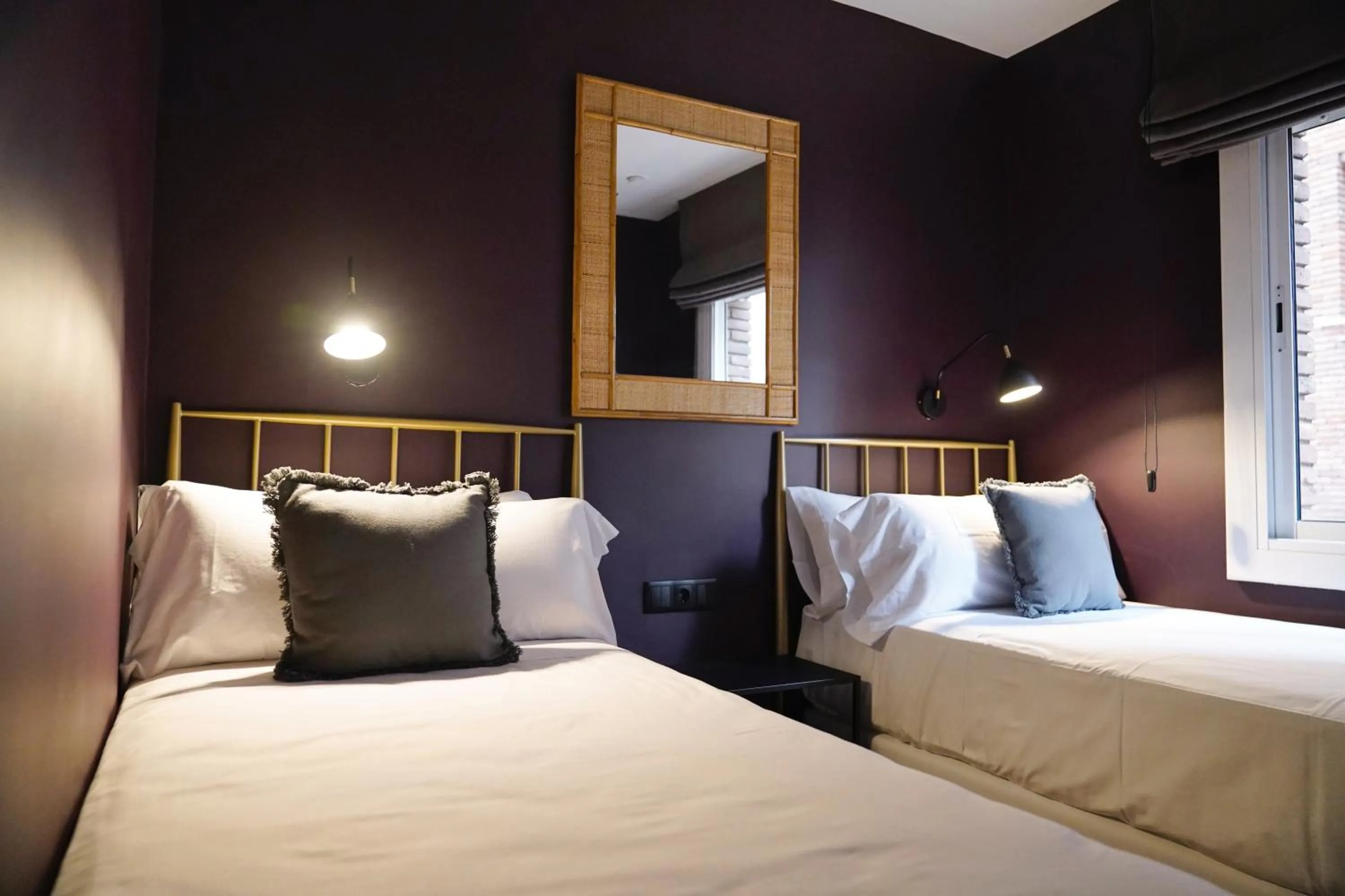 Photo of the whole room, Bed in Isabella's House