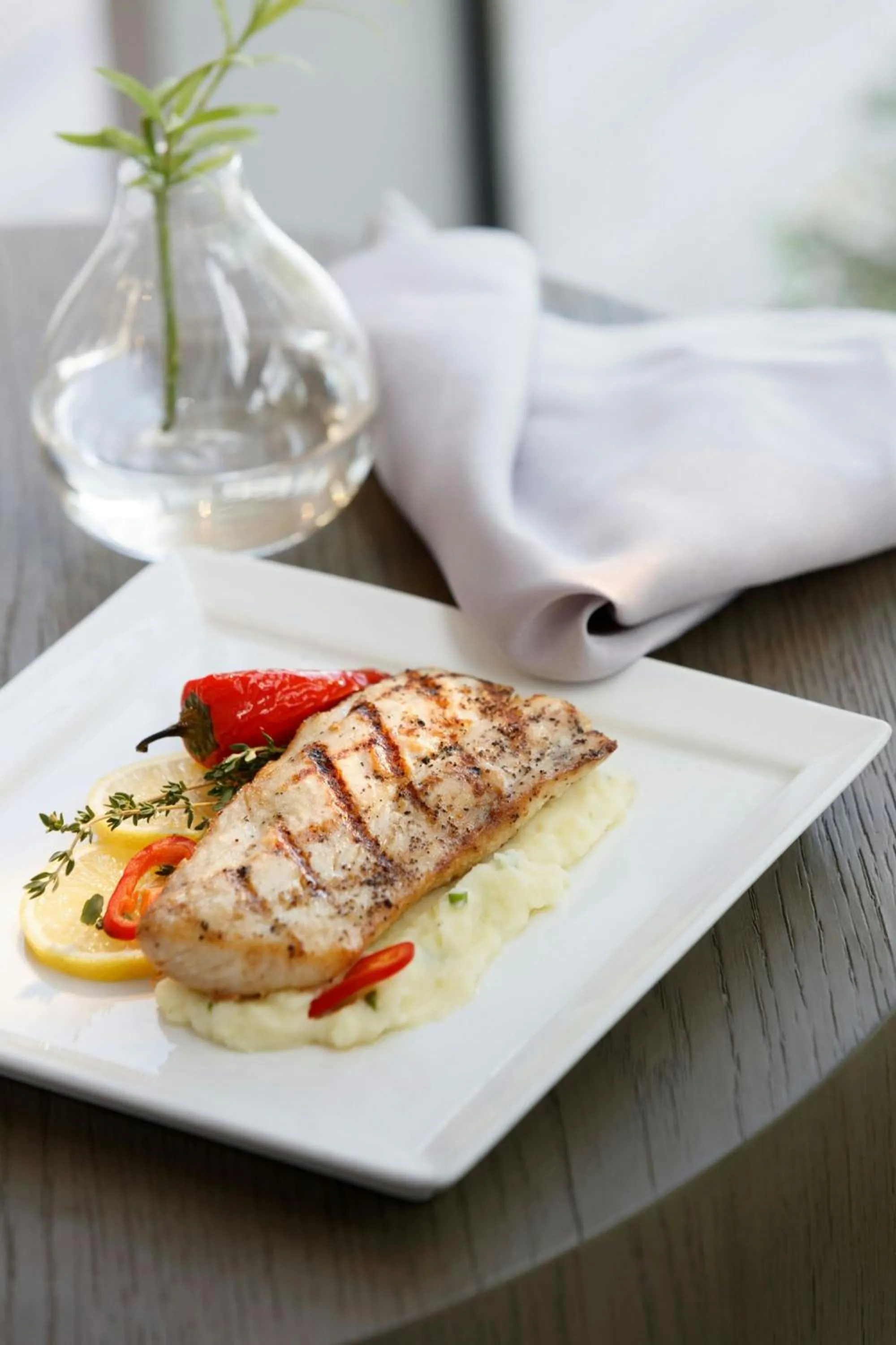 Lounge or bar in The Westin Fort Lauderdale