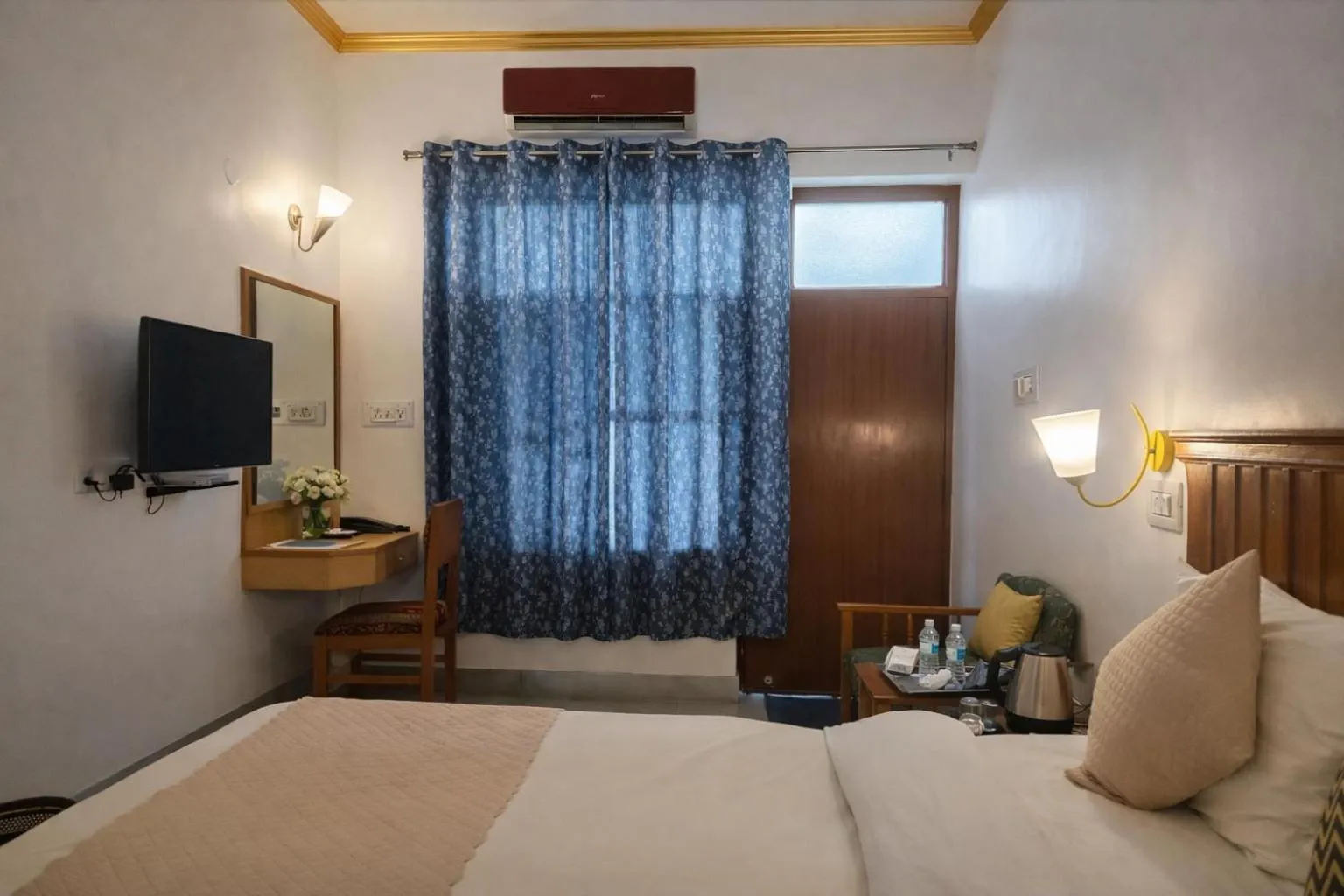 Bed in Hotel Harmony