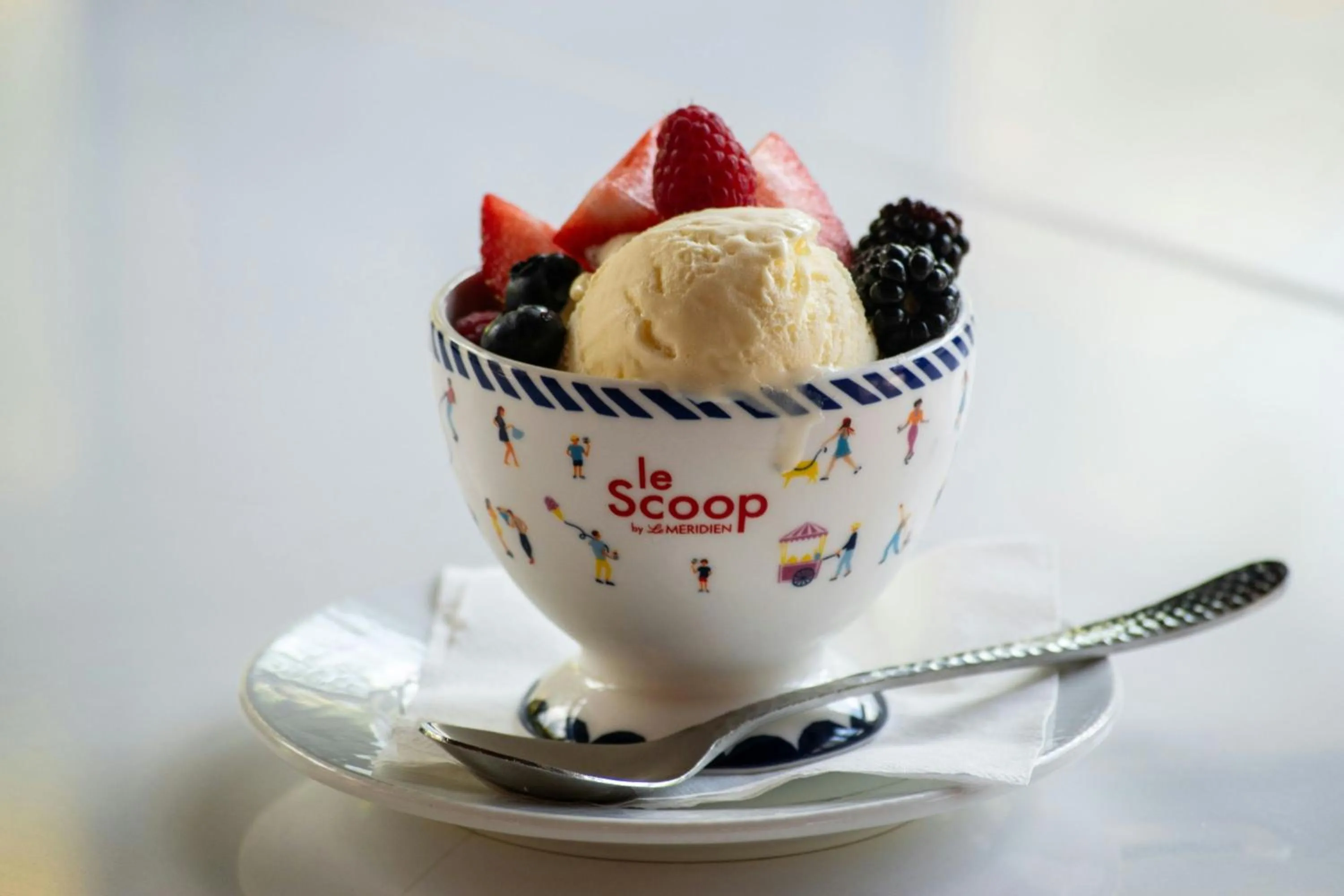 Restaurant/places to eat in Le Meridien Atlanta Perimeter