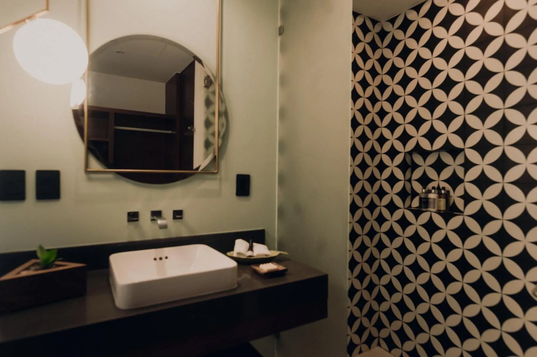 Bathroom in CALIXTA Hotel