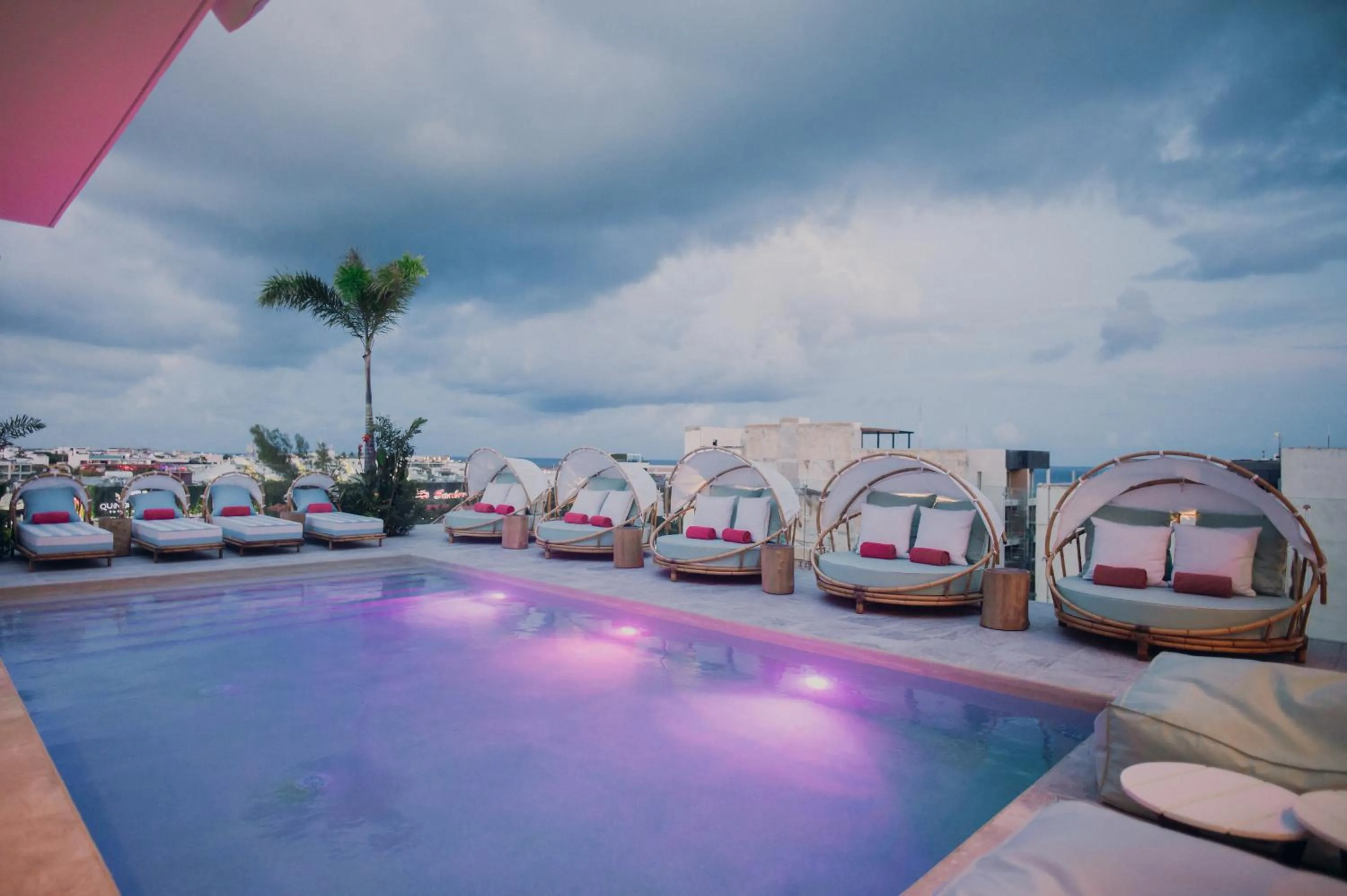 Pool view in CALIXTA Hotel