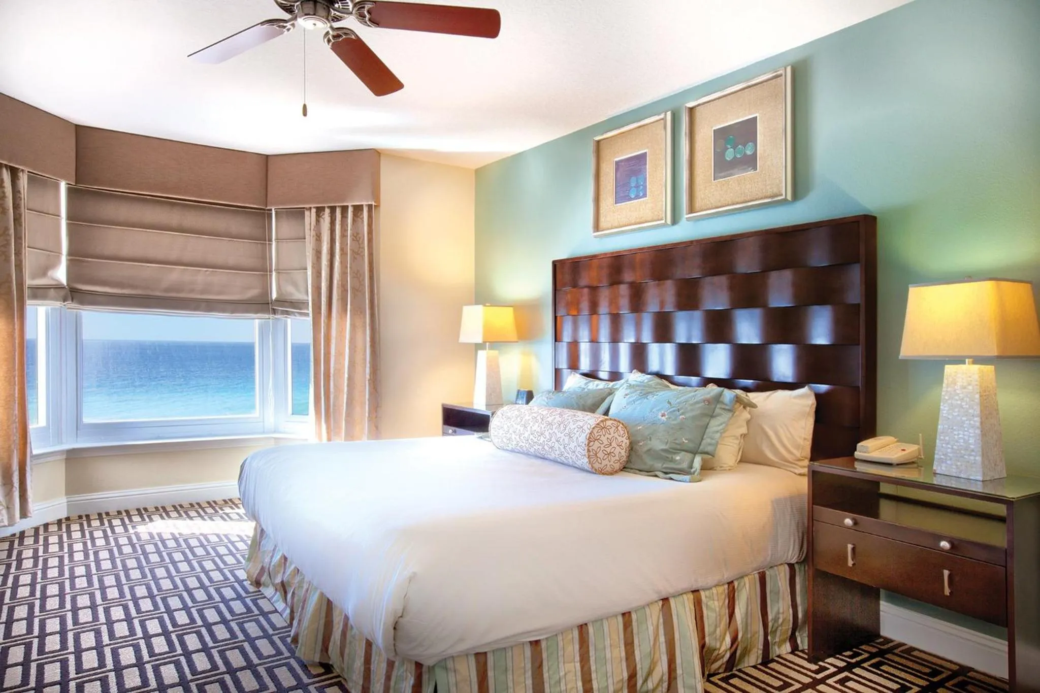 Photo of the whole room, Bed in Club Wyndham Panama City Beach