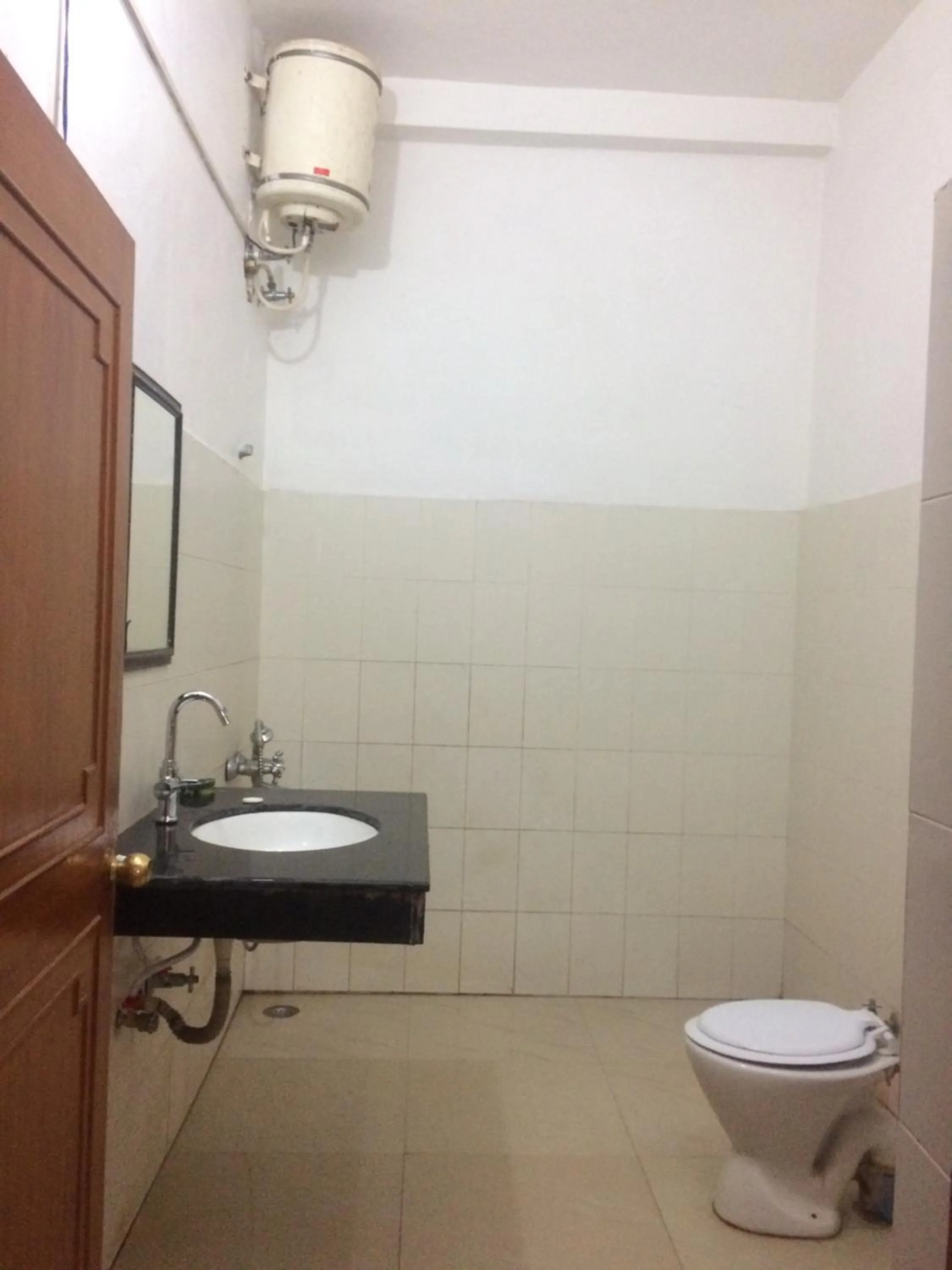 Bathroom in Hotel isabel Palace