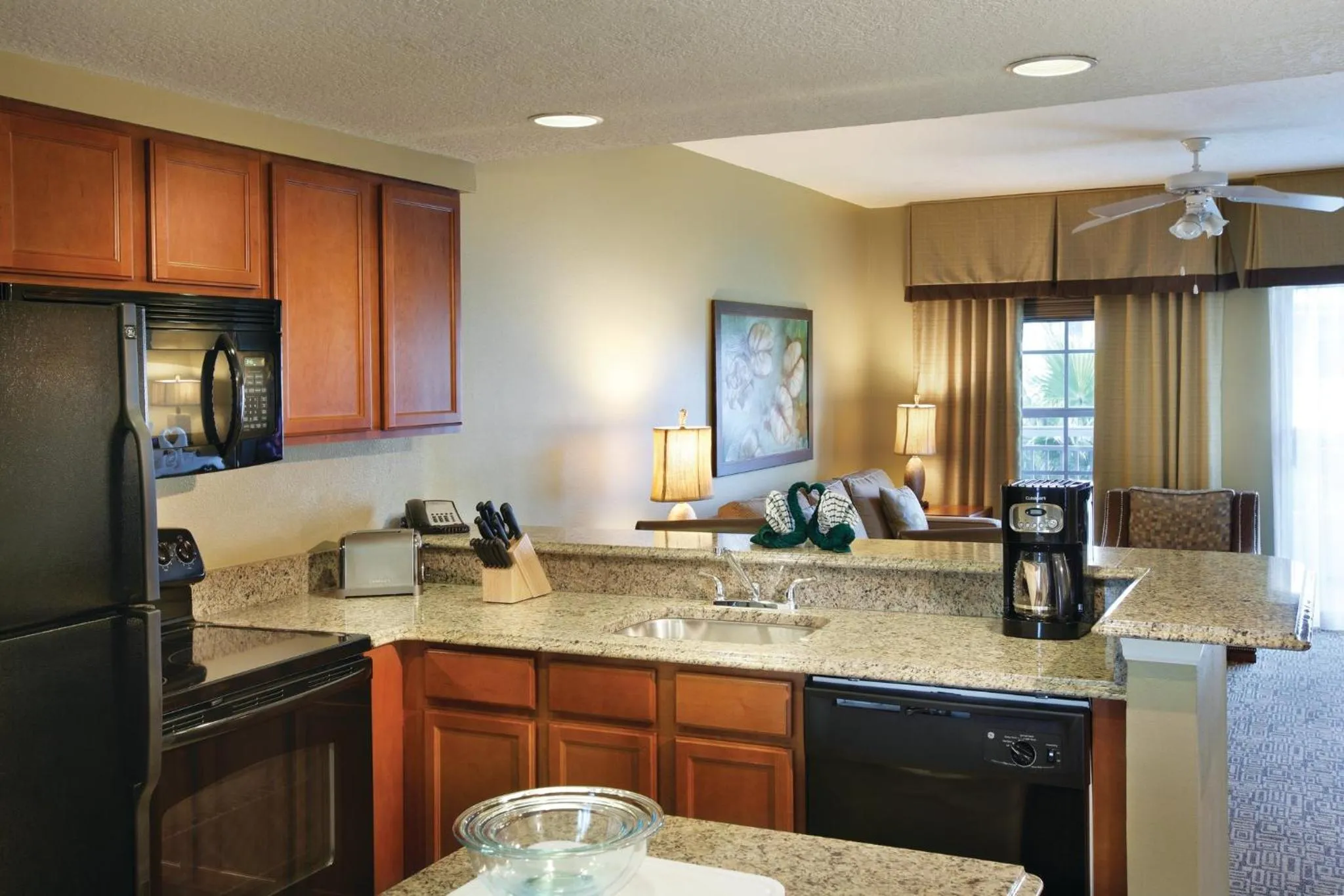 Kitchen or kitchenette in Club Wyndham Cypress Palms