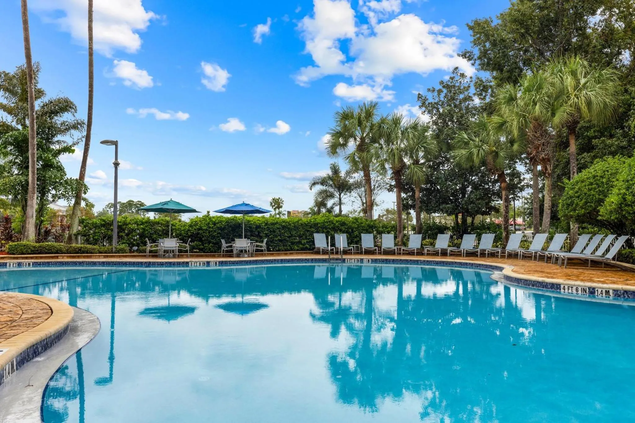 Swimming pool in Club Wyndham Cypress Palms