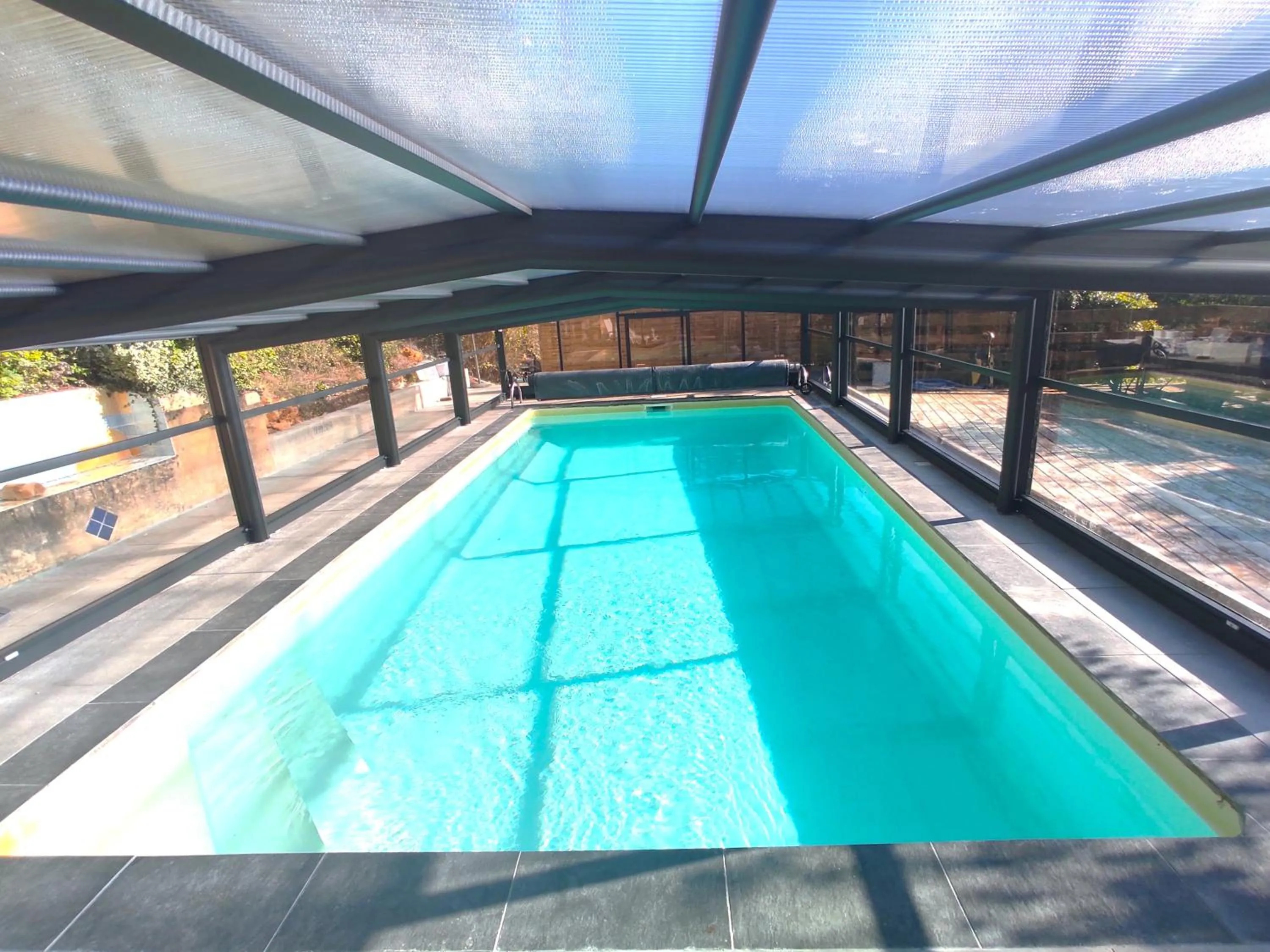 Swimming pool in La Maison de Tari