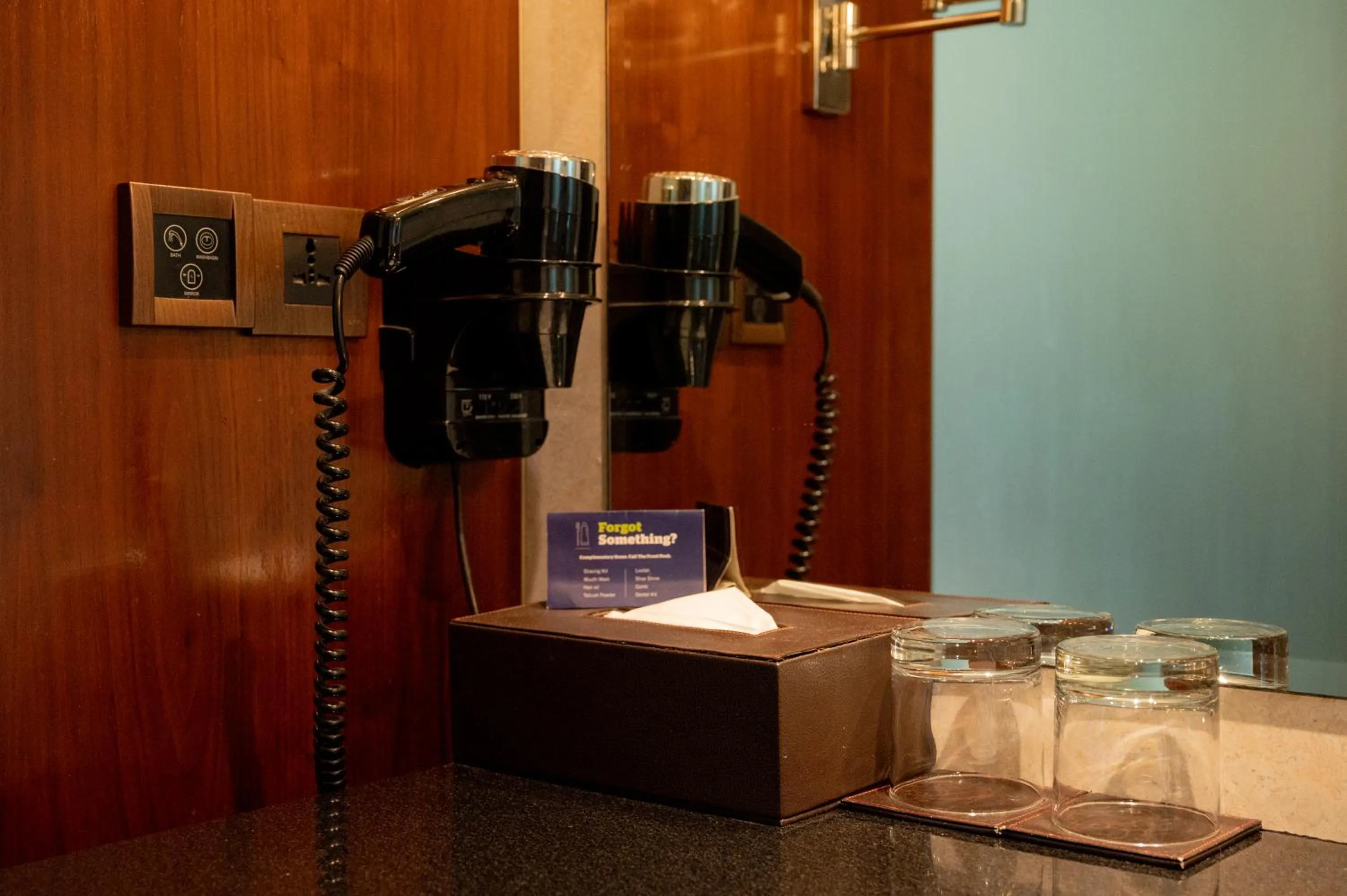 Bathroom in DoubleTree by Hilton-Pune Chinchwad