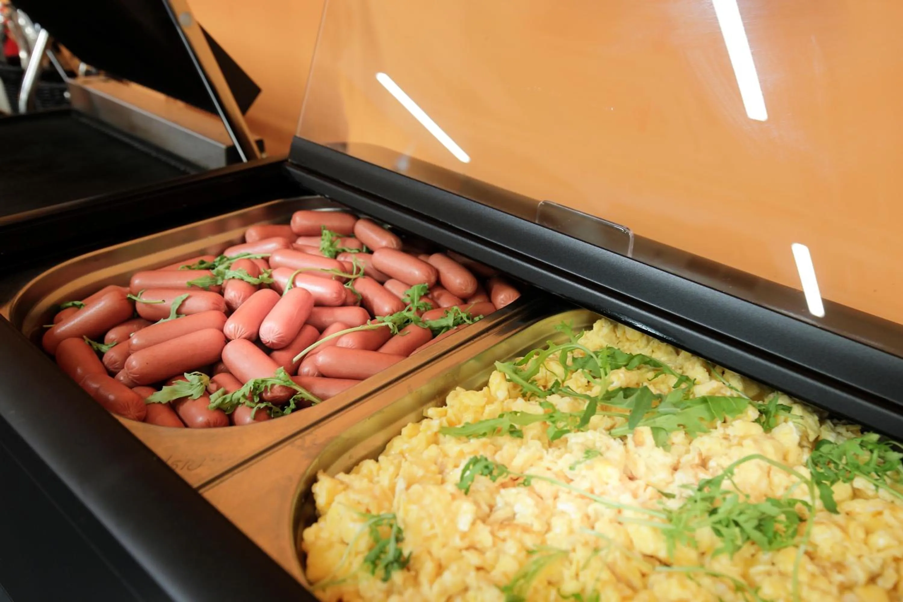 Buffet breakfast in Maverick Athenaeum