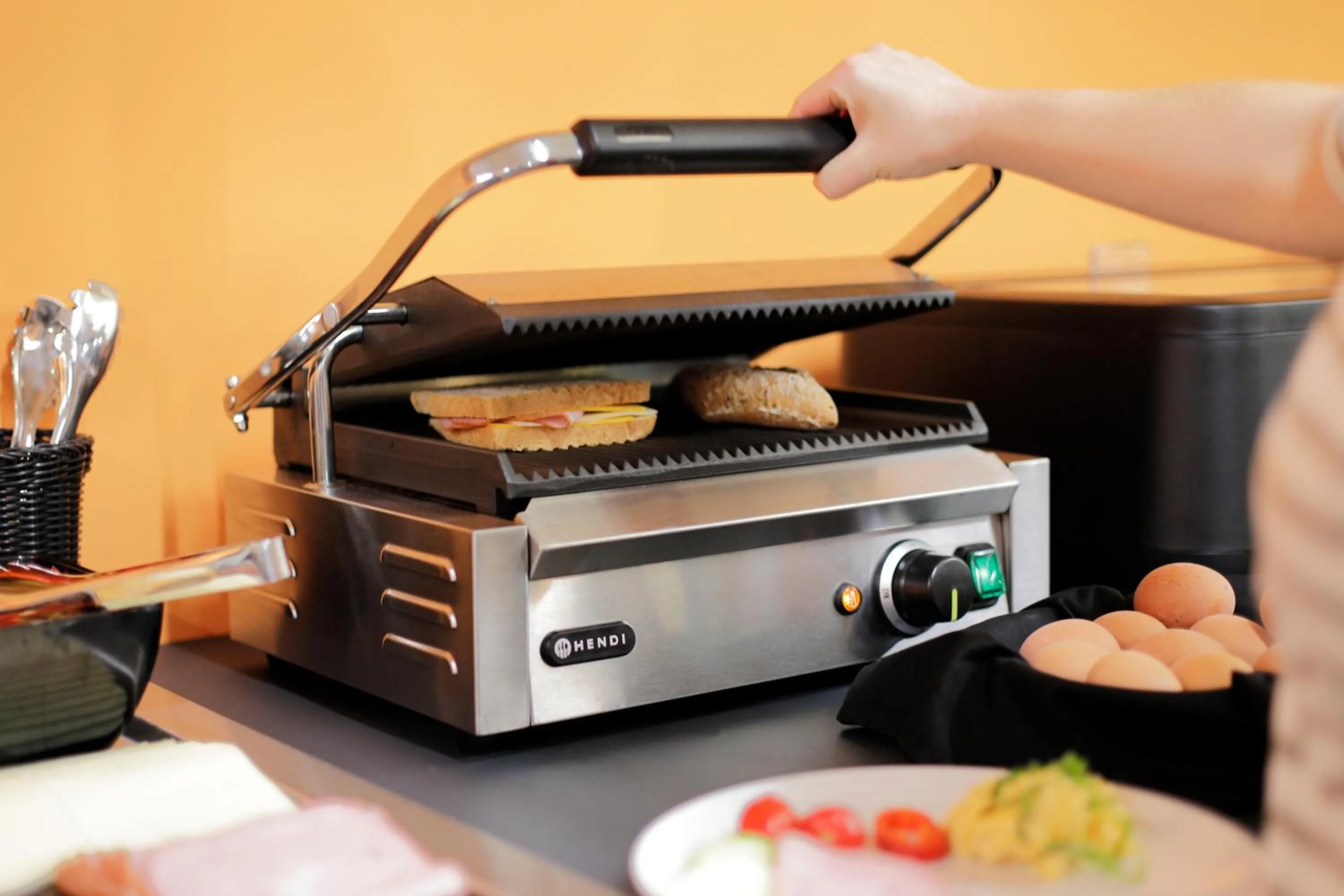 Breakfast in Maverick Athenaeum