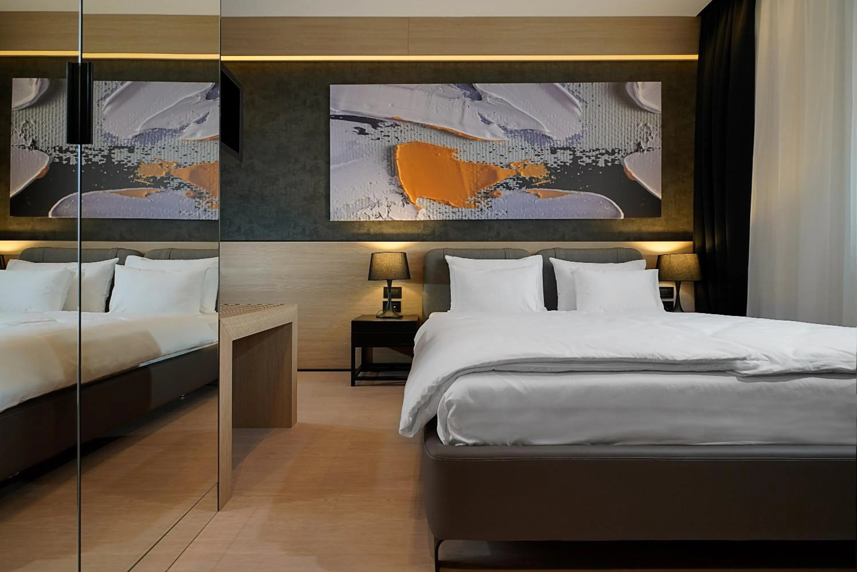 Bed in Maccani Black Luxury Suites