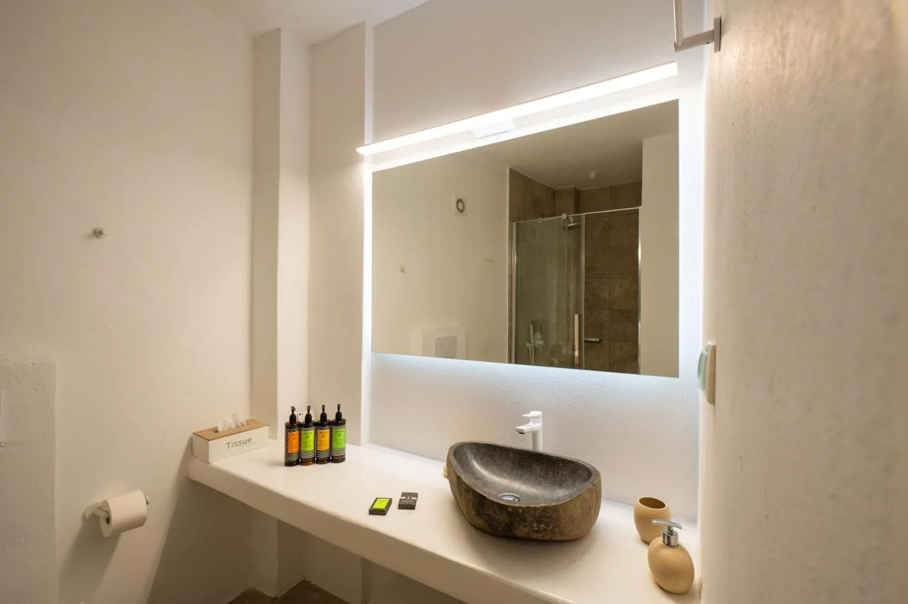 Bathroom in Kallichoron Art Boutique Hotel