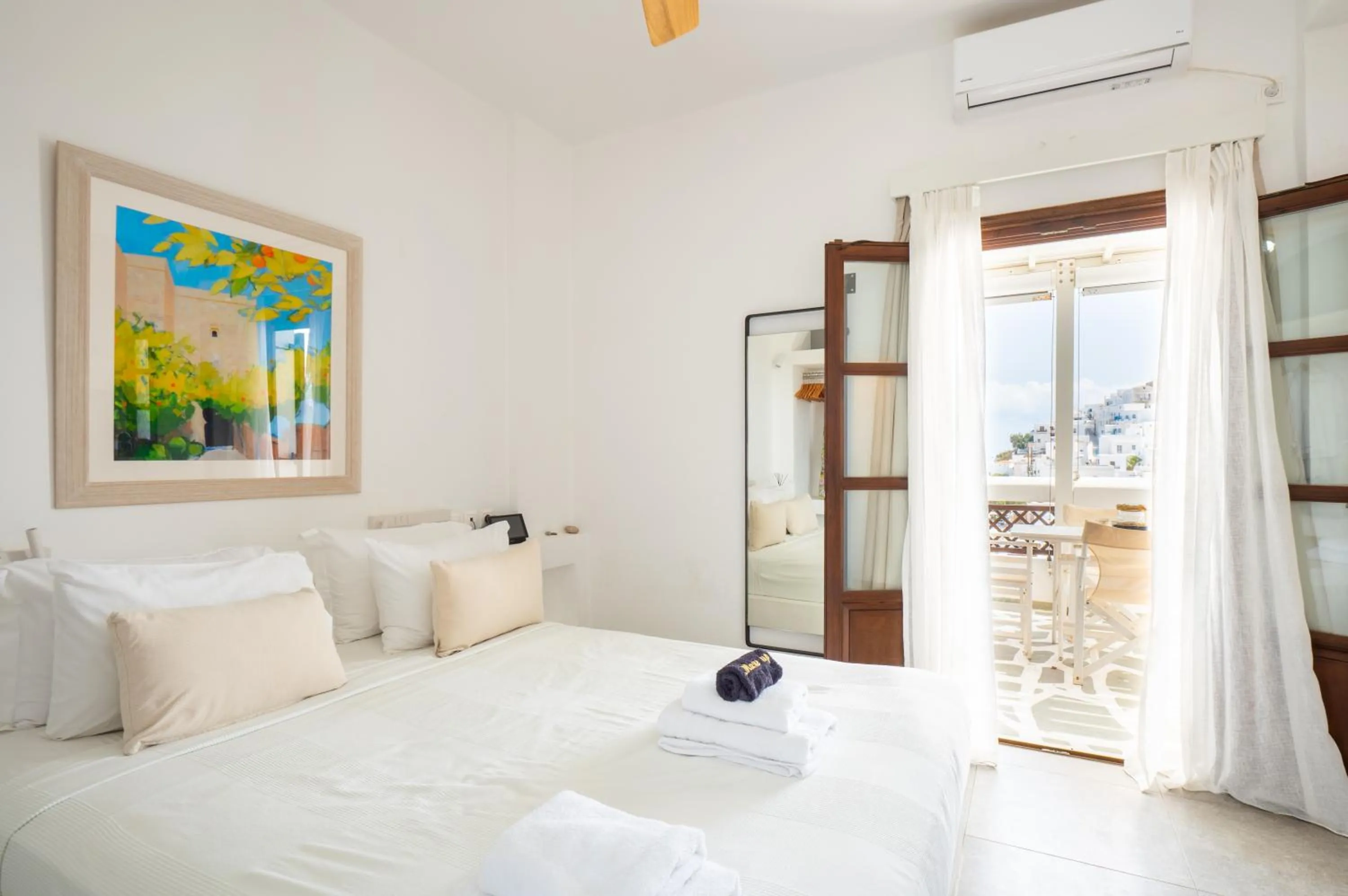 Bed in Kallichoron Art Boutique Hotel