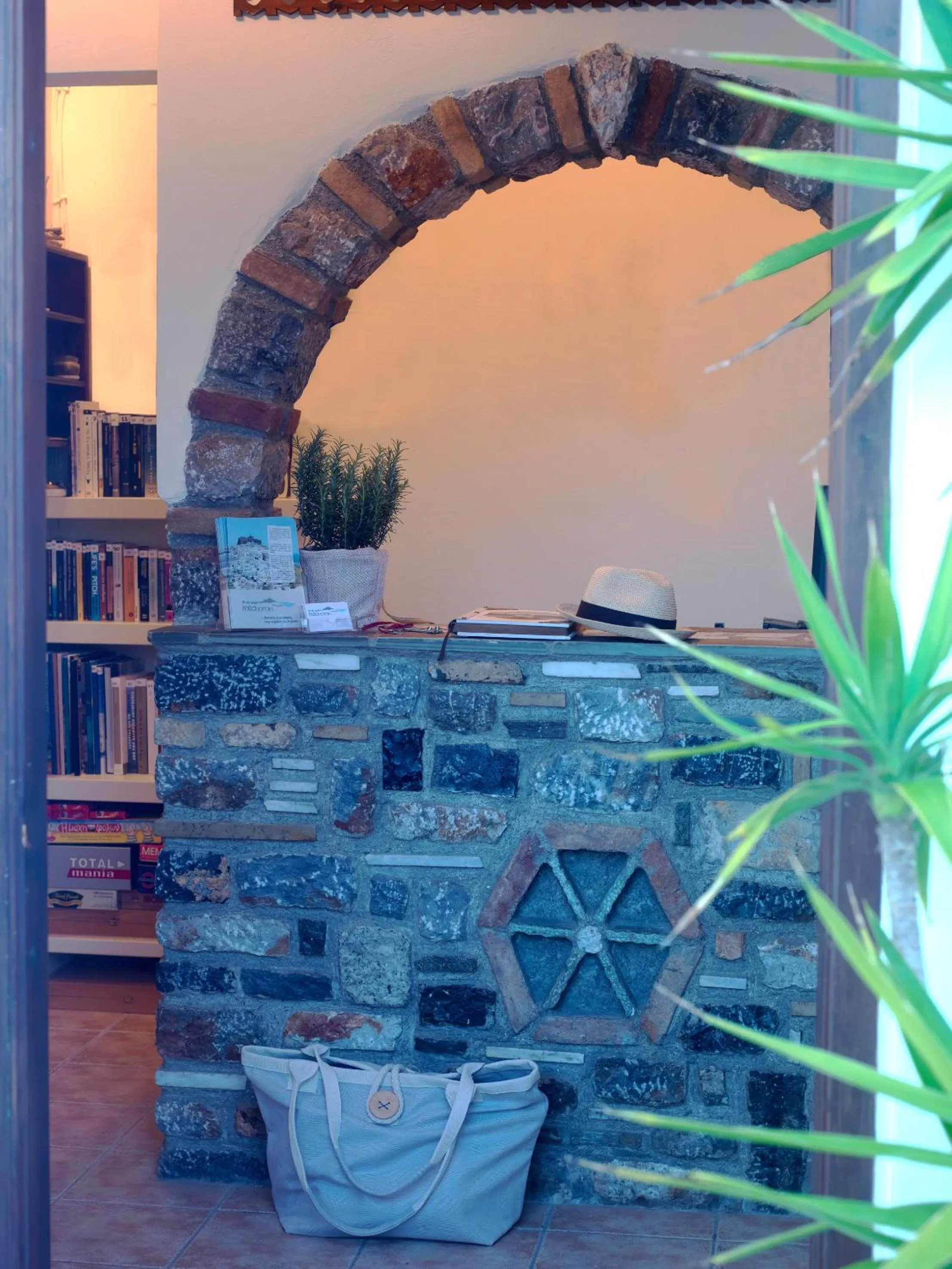 Facade/entrance in Kallichoron Art Boutique Hotel