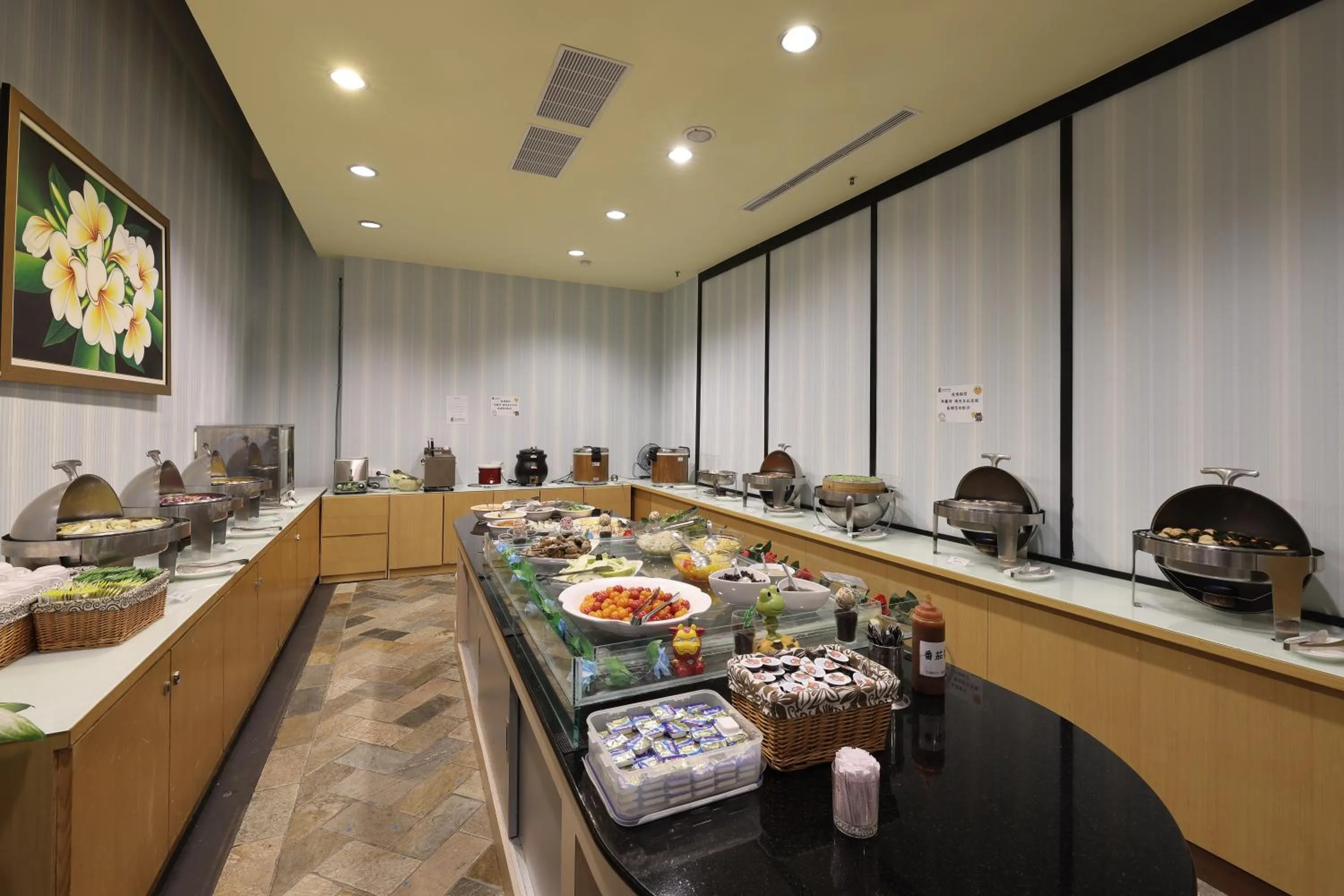 Restaurant/places to eat in Shante Hotel Shitou