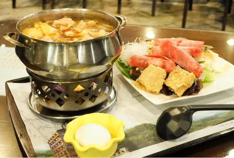 Restaurant/places to eat in Shante Hotel Shitou