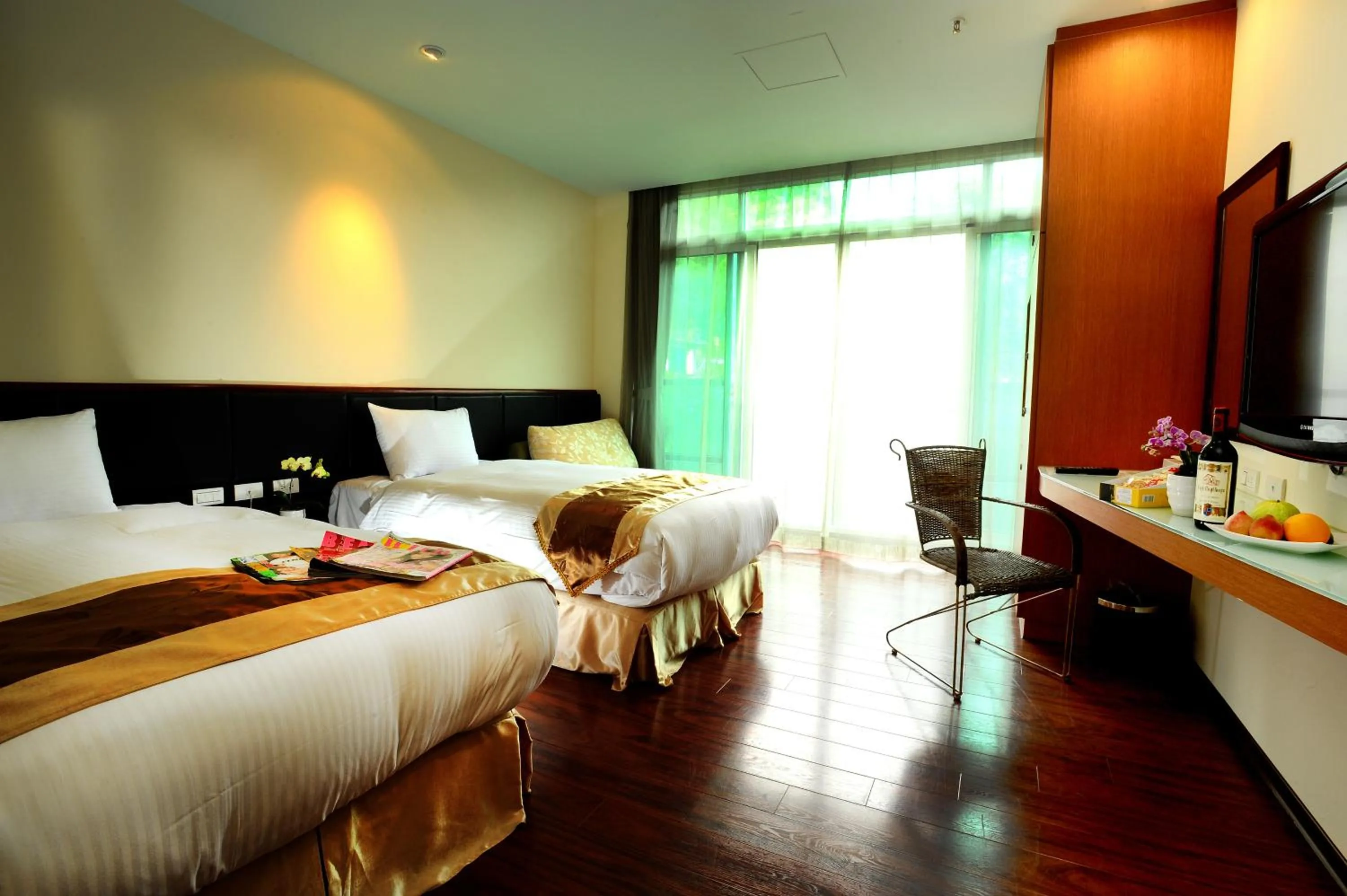 Bedroom, Bed in Shante Hotel Shitou