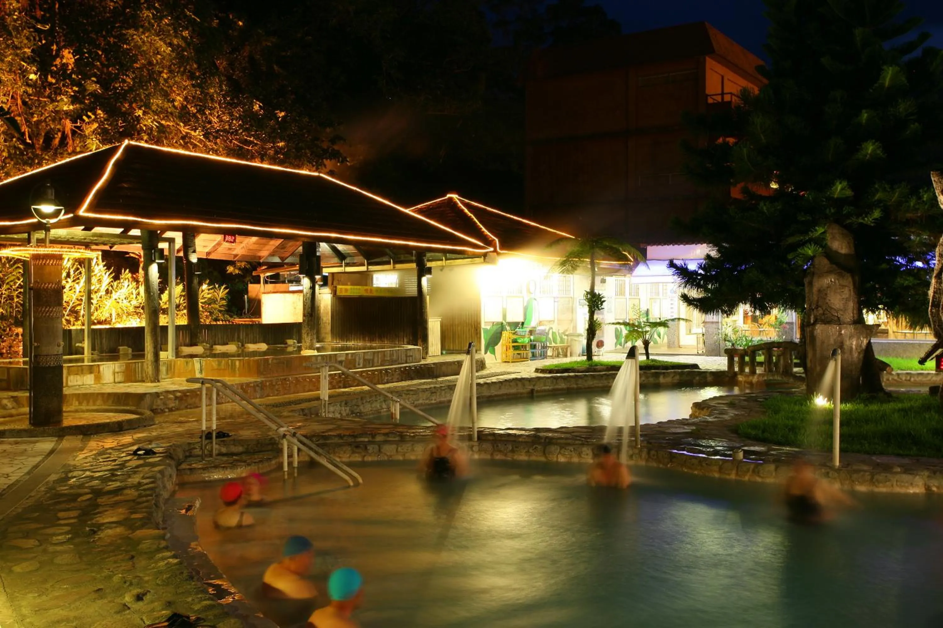 Night in Rainbow Resort Hotel