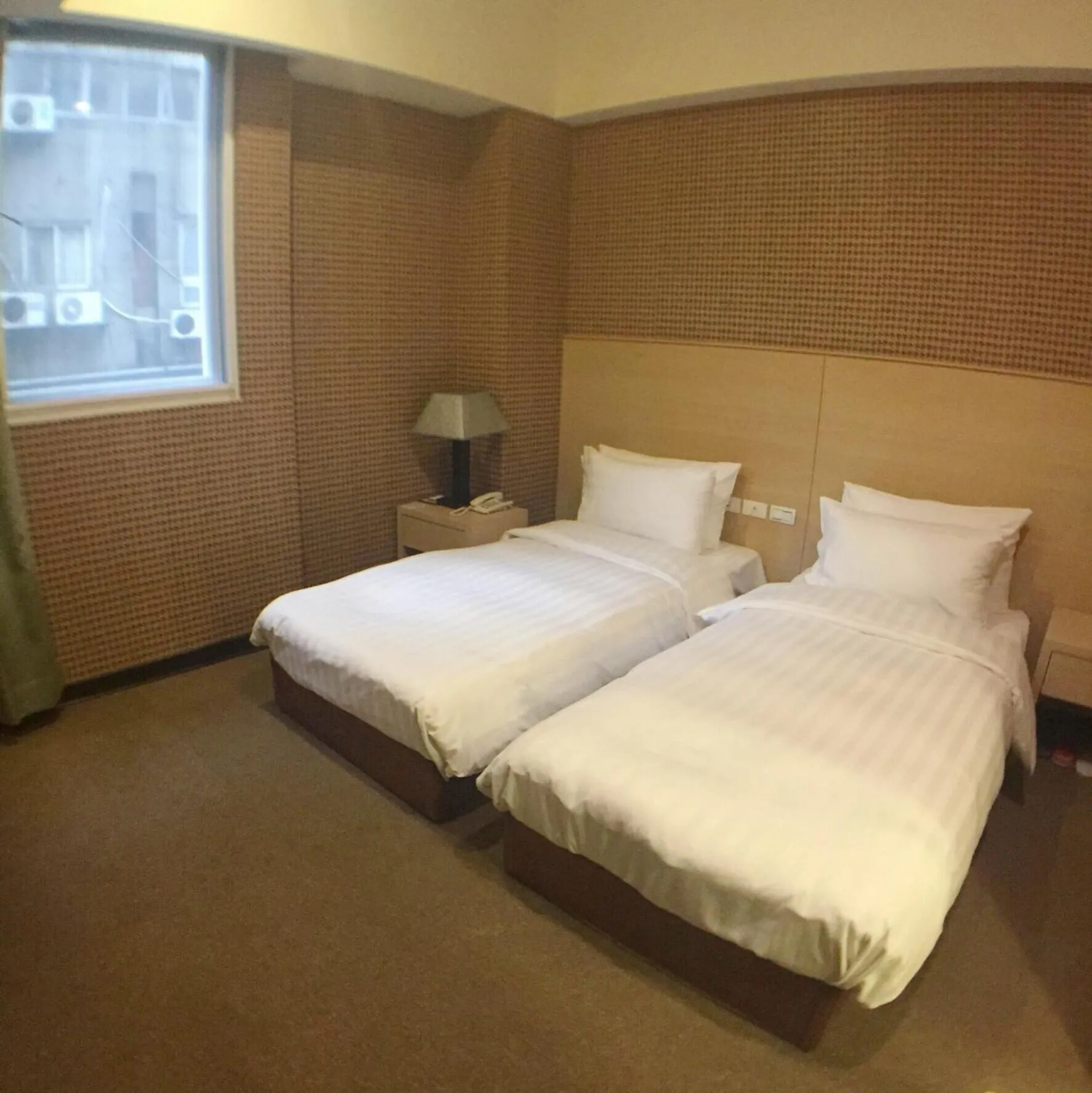 bunk bed in Royal Hotel