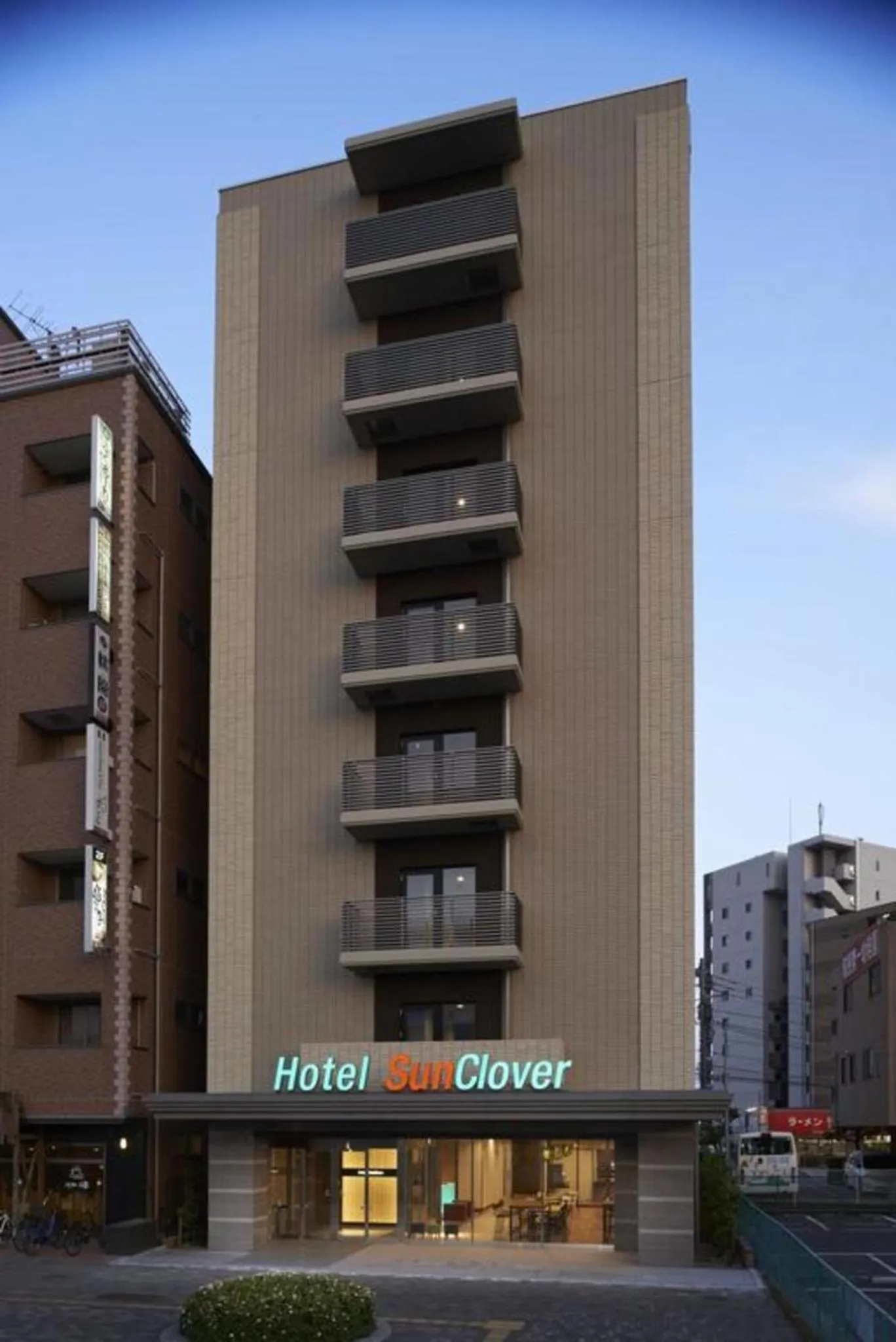 Hotel Sun Clover Koshigaya Station - Vacation STAY 55378