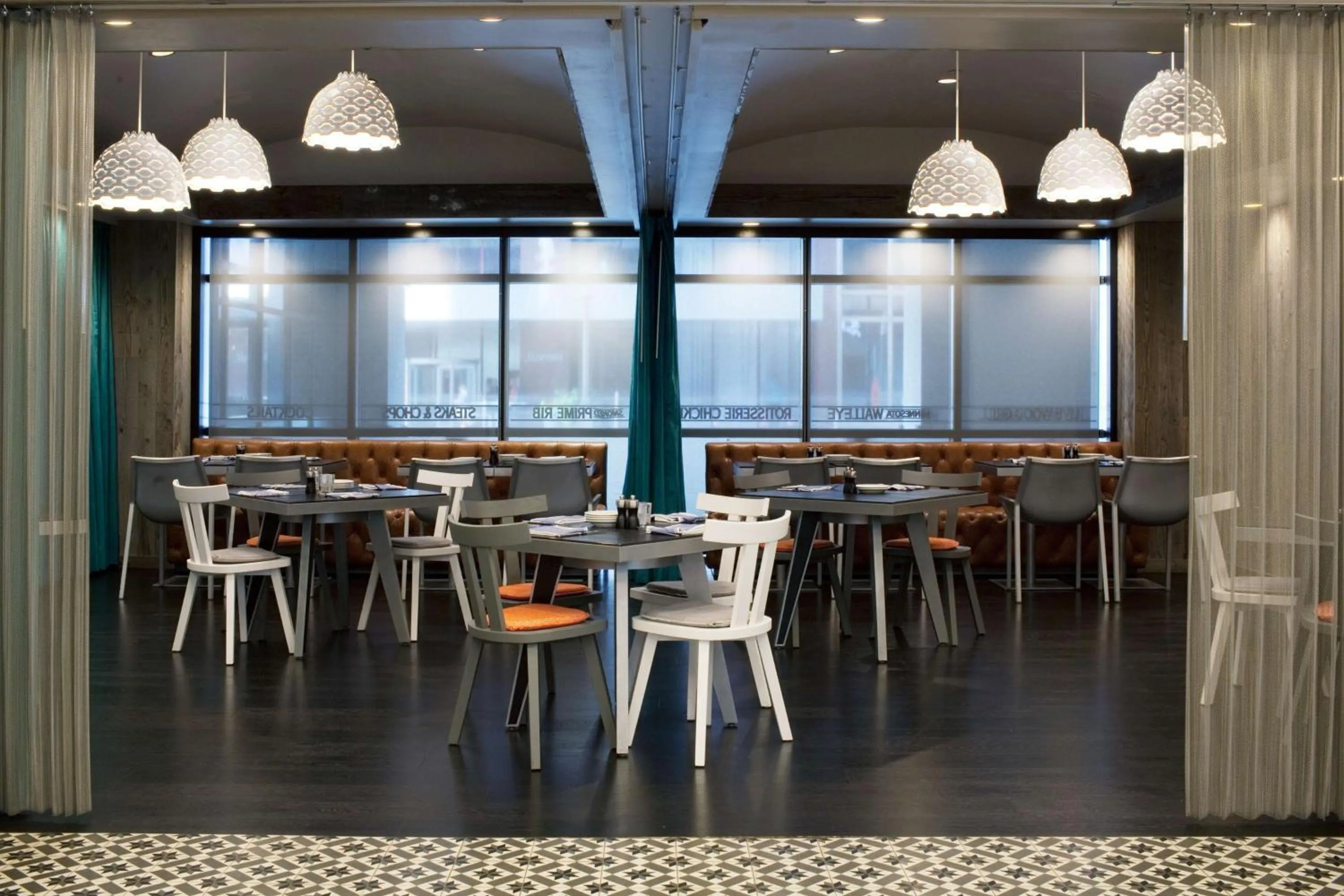 Restaurant/places to eat in The Royal Sonesta Minneapolis Downtown