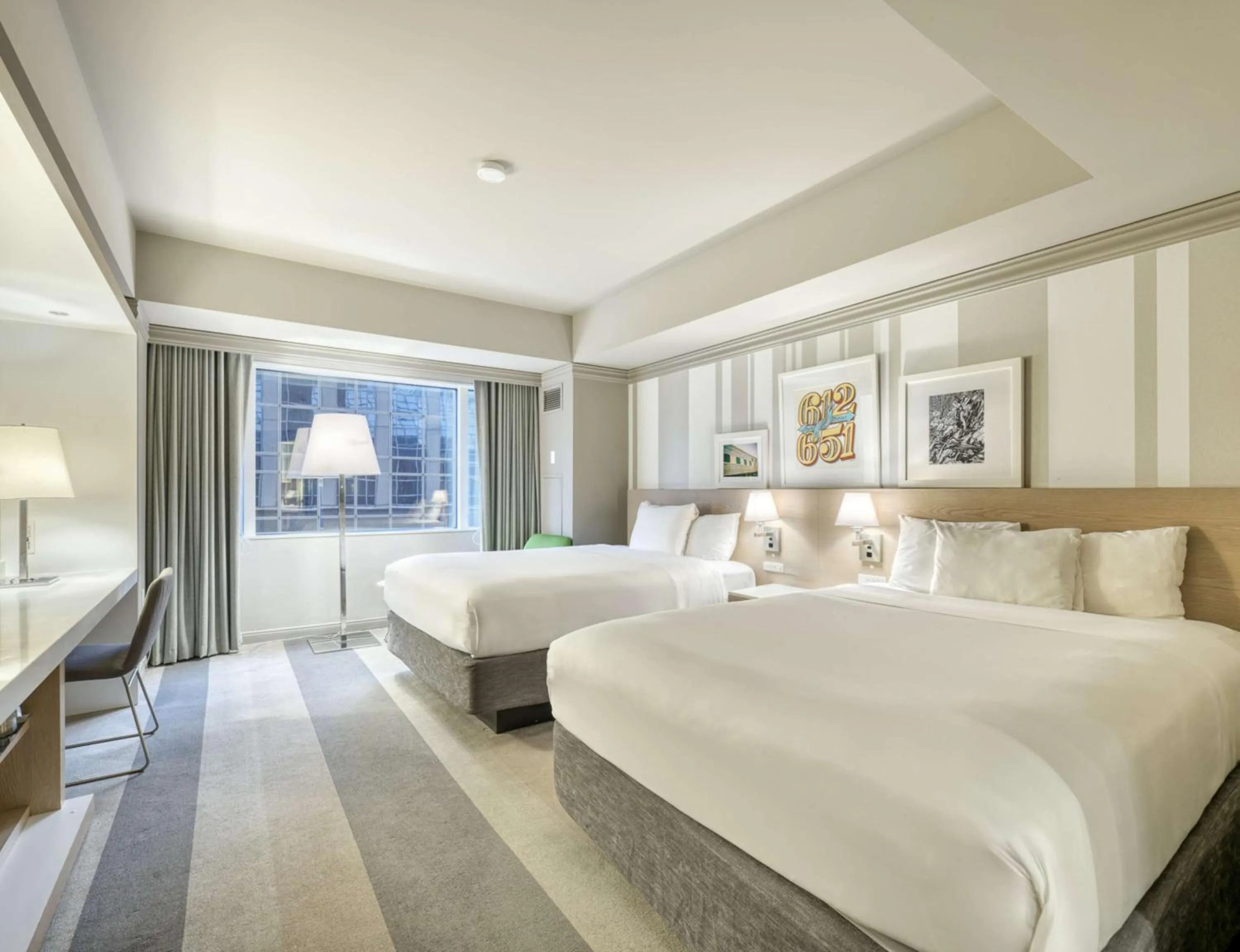 Bedroom, Bed in The Royal Sonesta Minneapolis Downtown